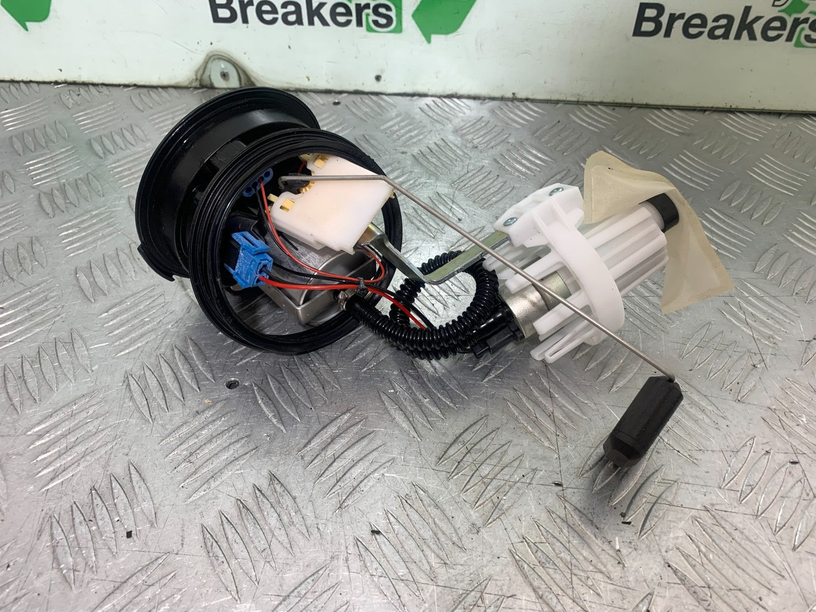 BMW R1200 R 1200 GS PETROL PUMP   YEAR 2013-2016 (CMB1257)