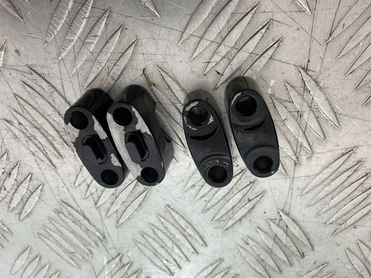 YAMAHA NMAX-125 N MAX 125 HANDLEBAR CLAMPS YEAR 2015-2020  (CMB1231)