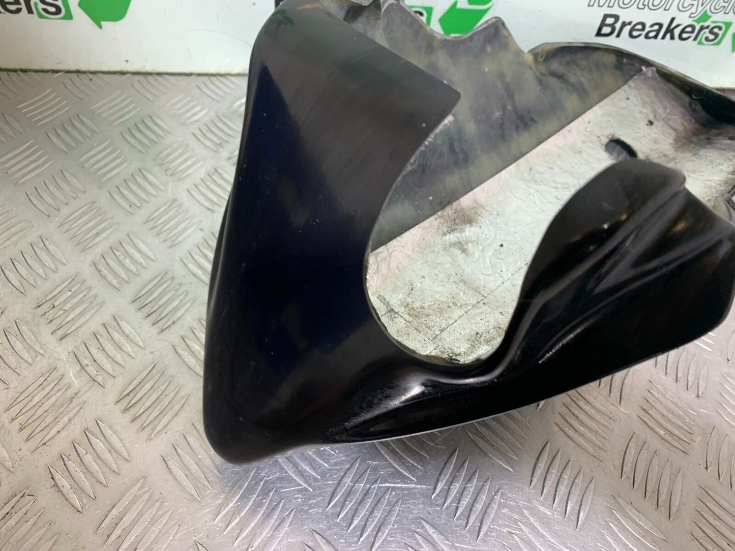 APRILIA SL750 SL 750 SHIVER BELLYPAN   YEAR 2012 (CMB1074)