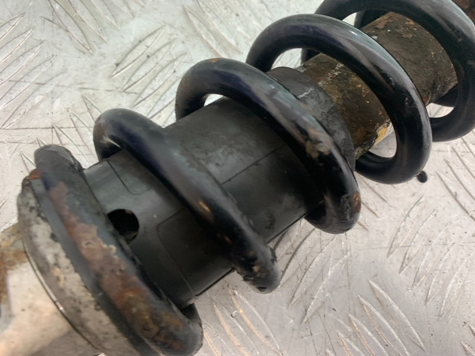 KAWASAKI Z750 Z 750 REAR SHOCK YEAR 2004-2006  (CMB1234)