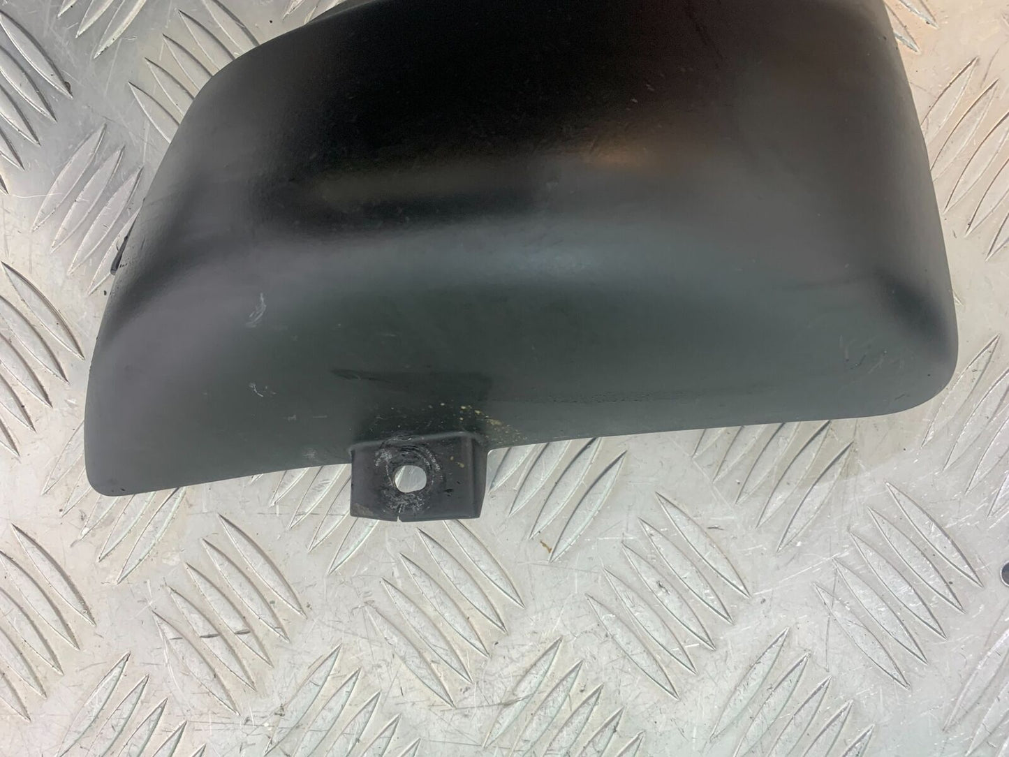 YAMAHA XV535 XV 535 VIRAGO LEFT SIDE PANEL   YEAR 1994-02 (CMB1044)
