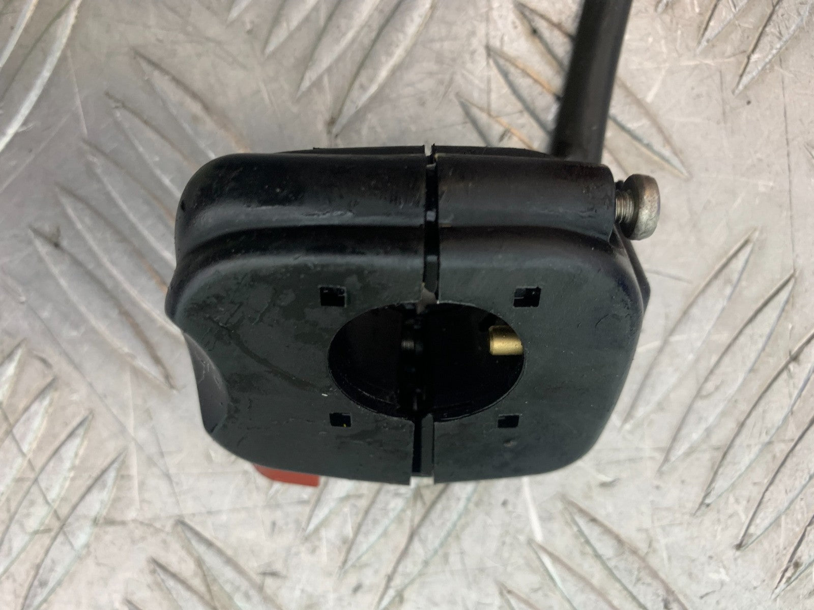 APRILIA TUONO 1000 V4 RIGHT SWITCH GEAR    YEAR 2013-2014 (CMB1239)
