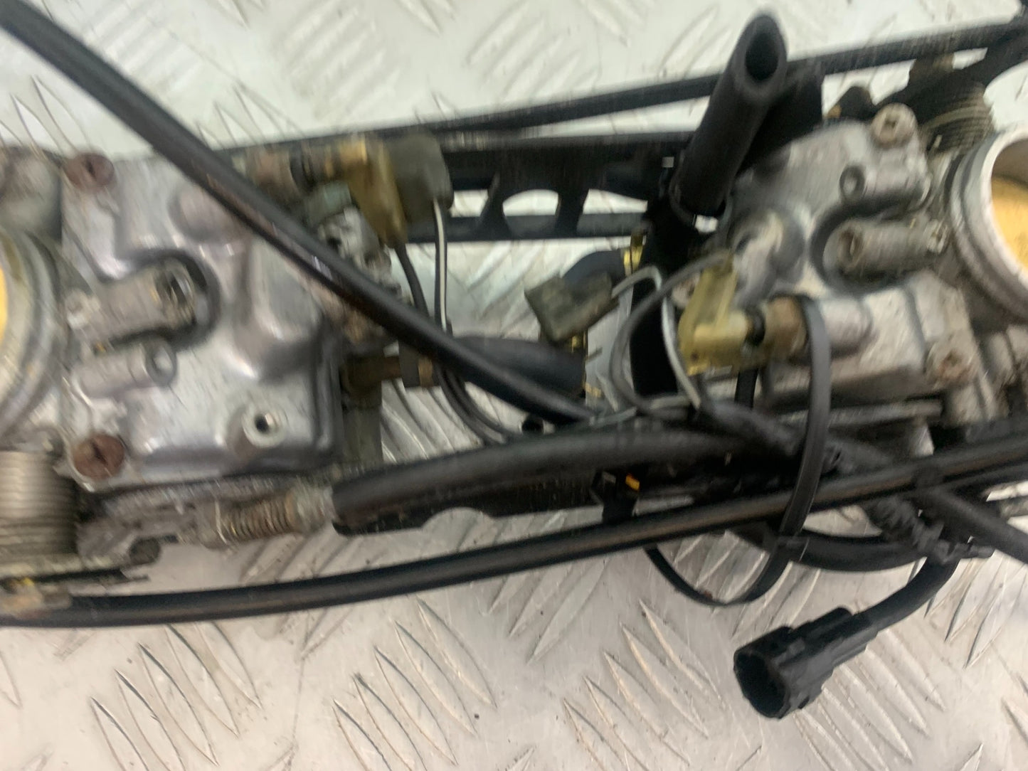 SUZUKI SV650 SV 650 mk1 CARBS  YEAR 1999-2002 (CMB1160)