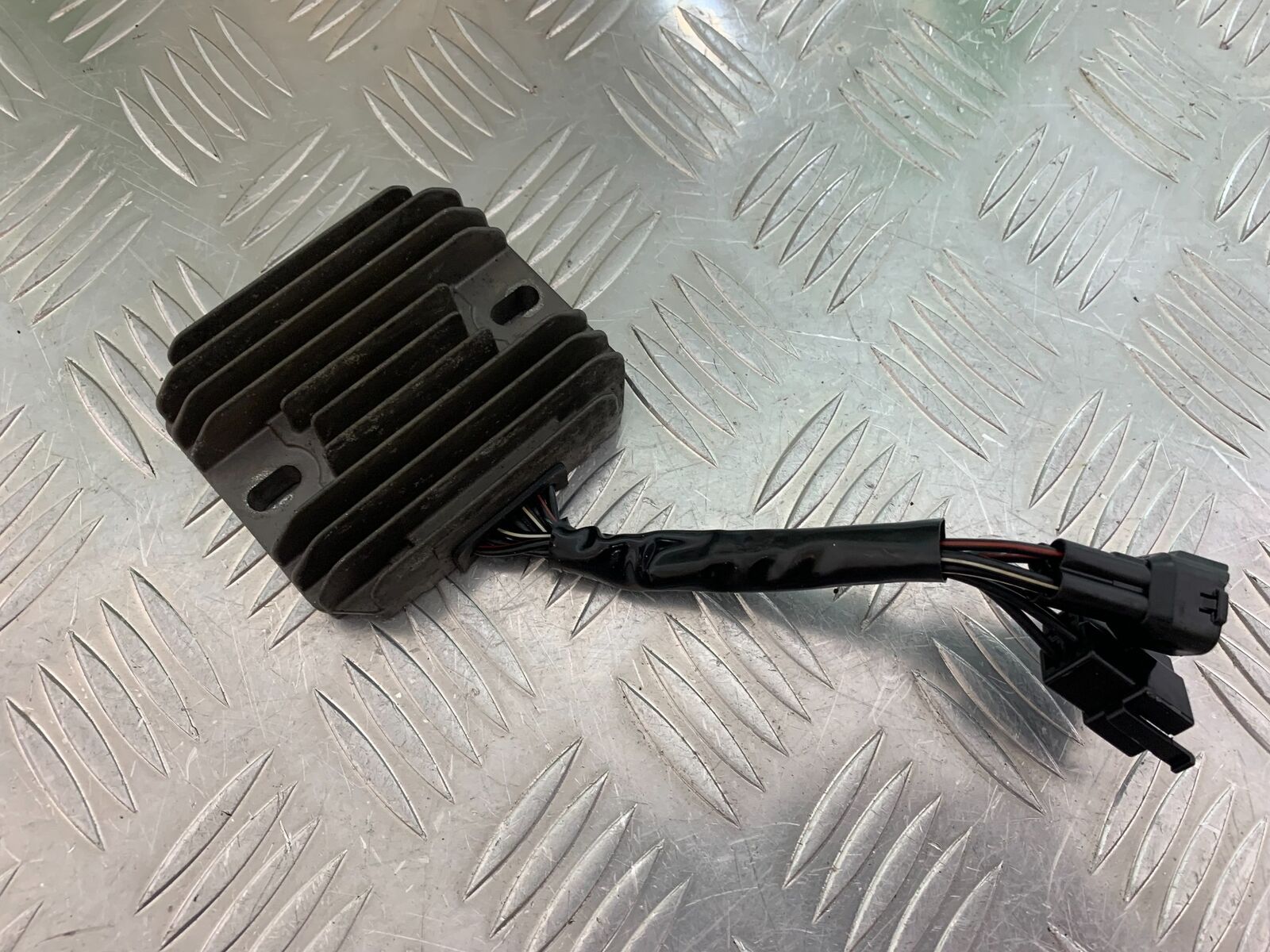 SUZUKI SV650 SV 650 REGULATOR  YEAR 2003-2006 (CMB1024)