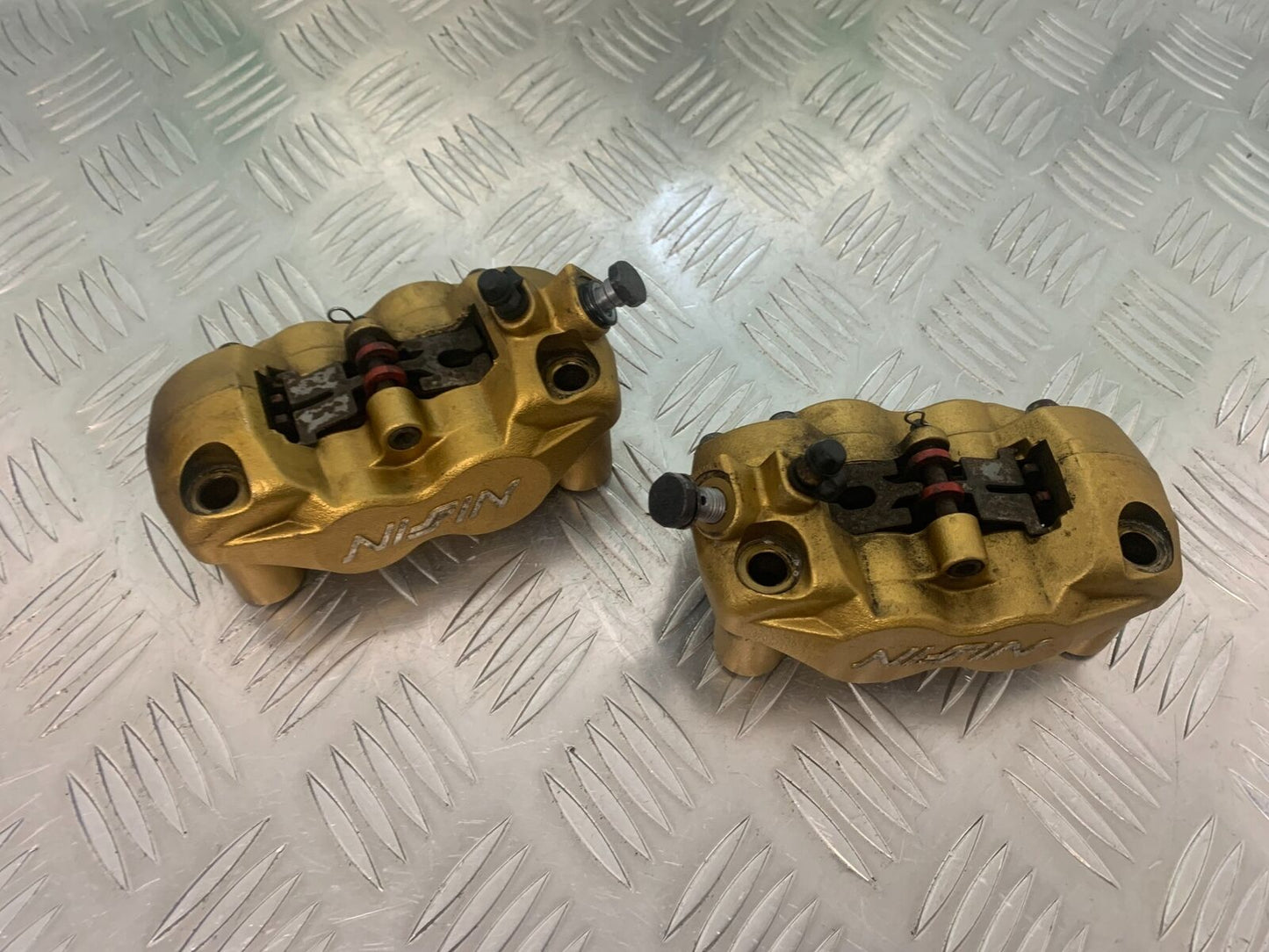 TRIUMPH 675 STREET TRIPLE RX FRONT CALIPERS  YEAR 2015-2017  (STOCK 971)