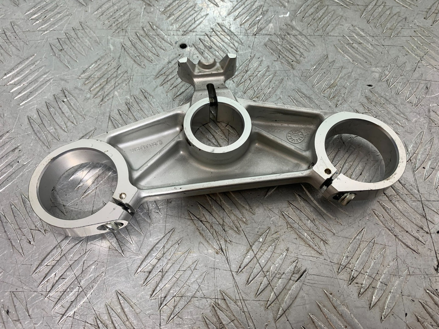DUCATI 1198 S TOP YOKE  YEAR 2009-2011 (CMB1219)