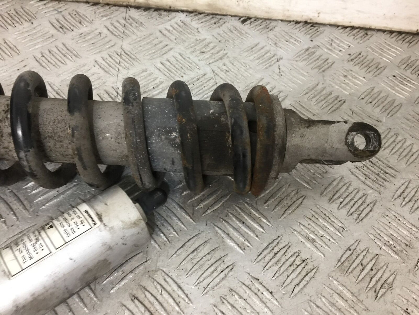 KAWASAKI ZX9R ZX9B REAR SHOCK YEAR 1994 (STOCK 860)