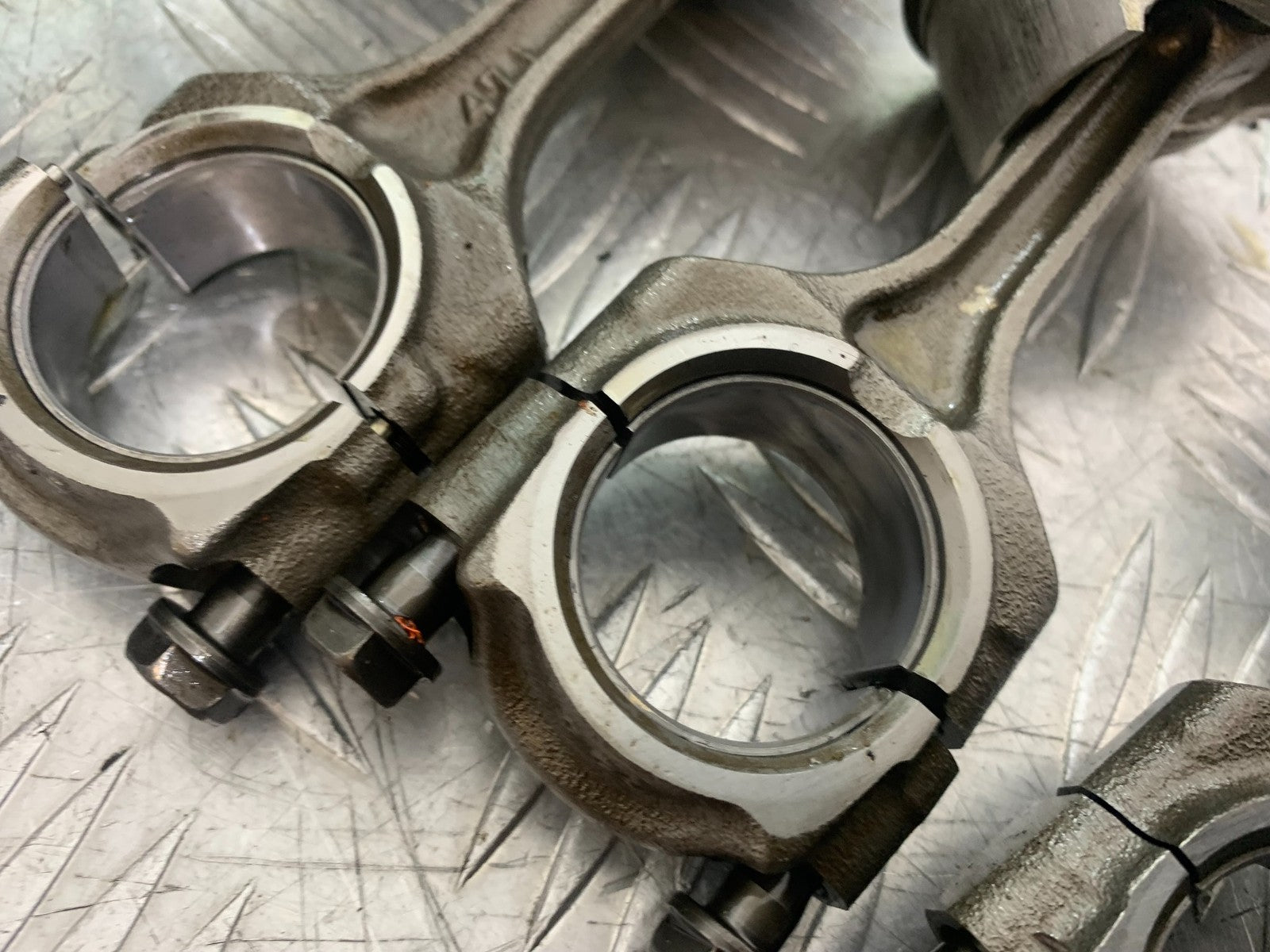 TRIUMPH 675 STREET TRIPLE R CRANK AND RODS  YEAR 2012 (CMB1221)