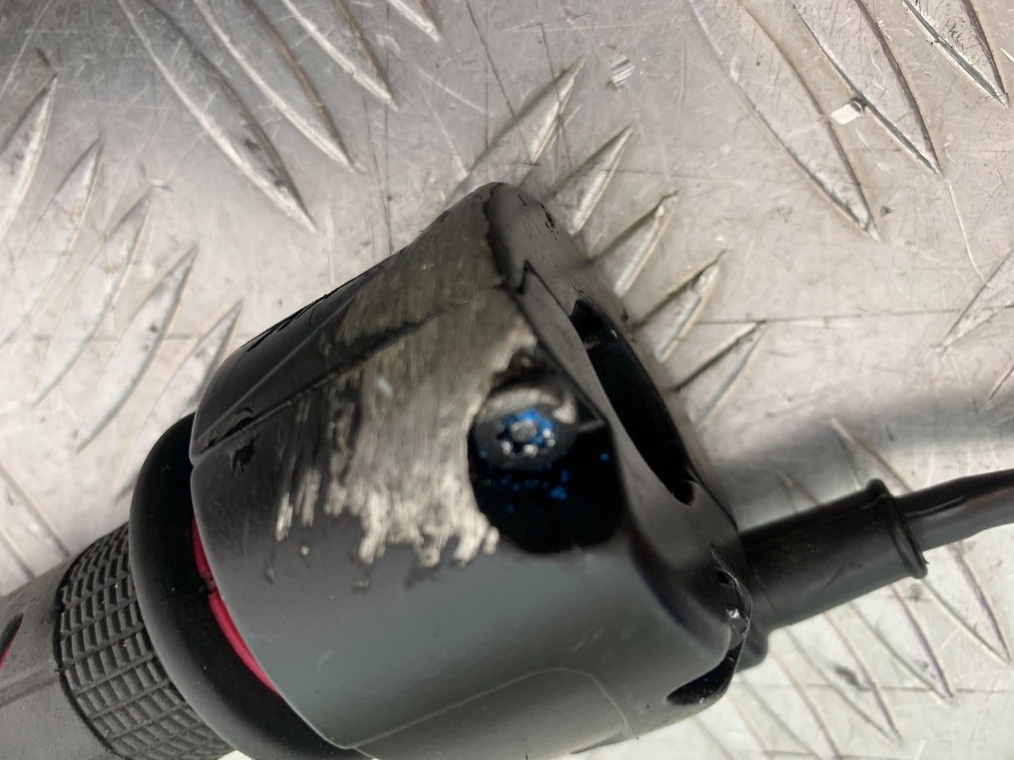 MV AGUSTA 800 F3 THROTTLE AND GRIP  YEAR 2017-2019 (CMB1227)