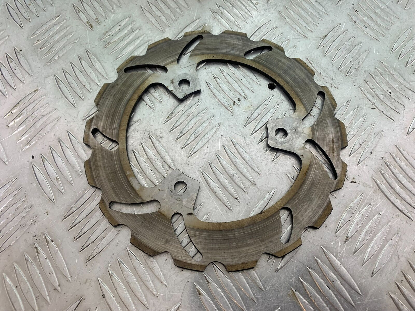 HONDA VFR400 VFR 400 NC21 REAR BRAKE DISC  YEAR 1986-87 (CMB1043)
