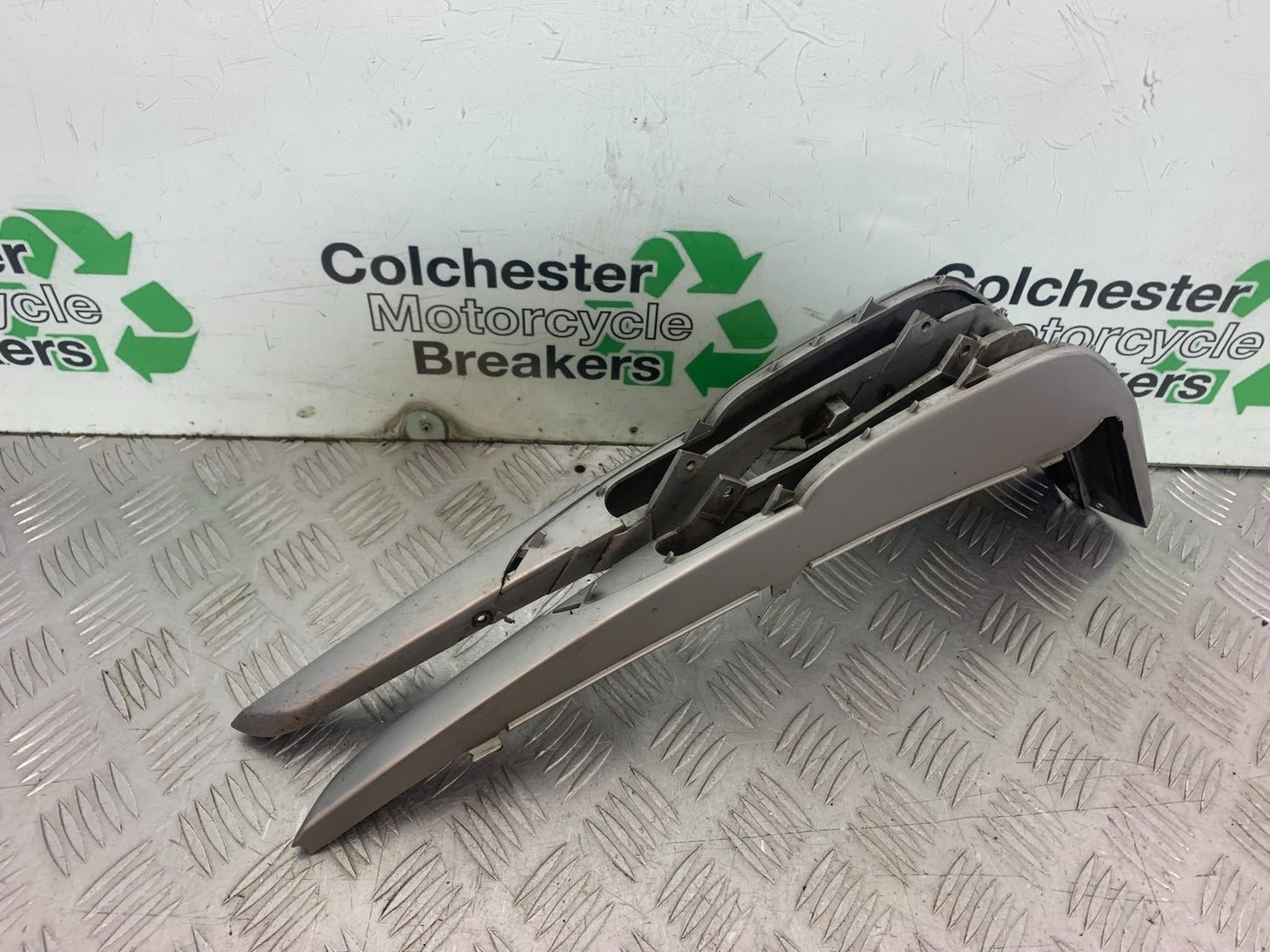 BMW K1200 K 1200 LT LEFT AND RIGHT SIDE TRIM   YEAR 1999-07 (CMB1271)