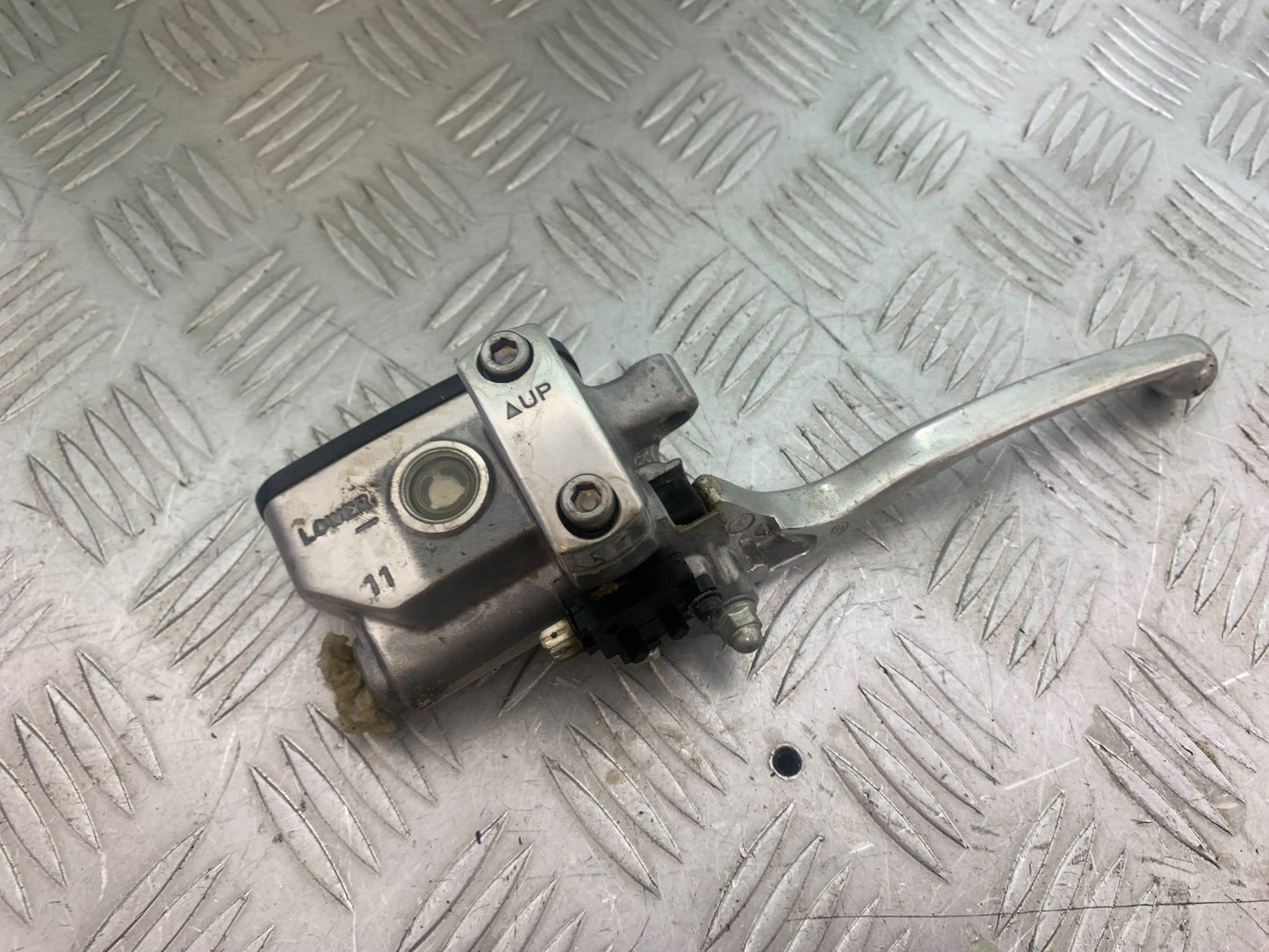 HONDA VTX1300 S-6 FRONT BRAKE MASTER CYLINDER  YEAR 2004-09 (CMB1159)