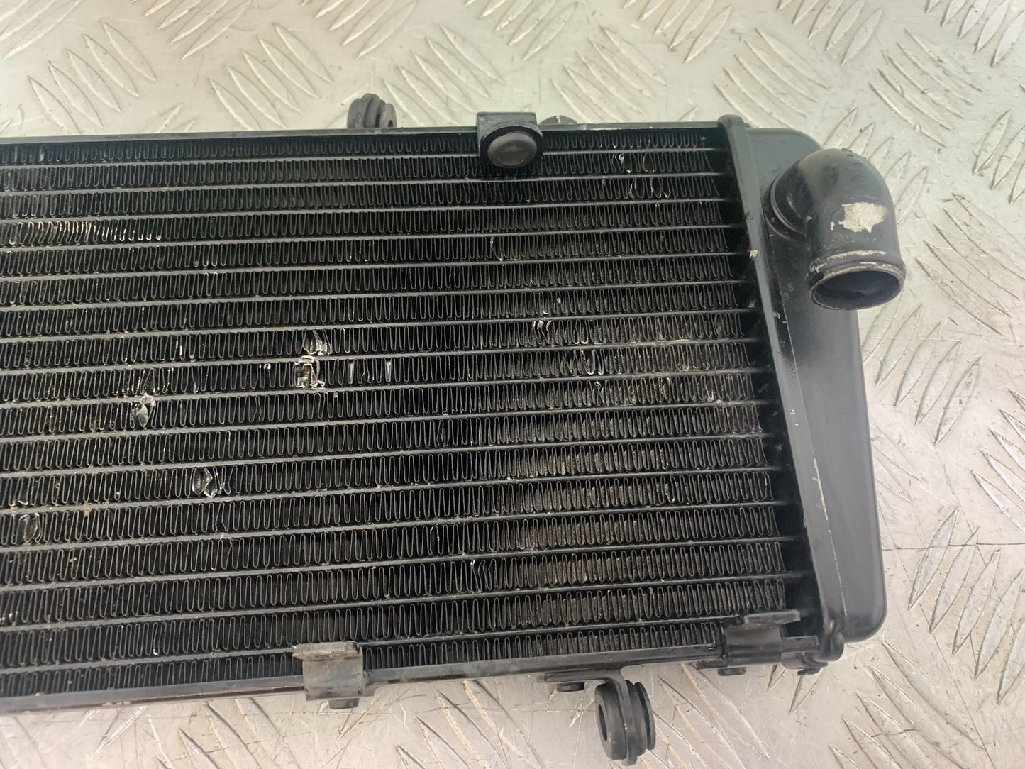 APRILIA RSV1000 R FACTORY MILLE RADIATOR   2004-09 (CMB1203)