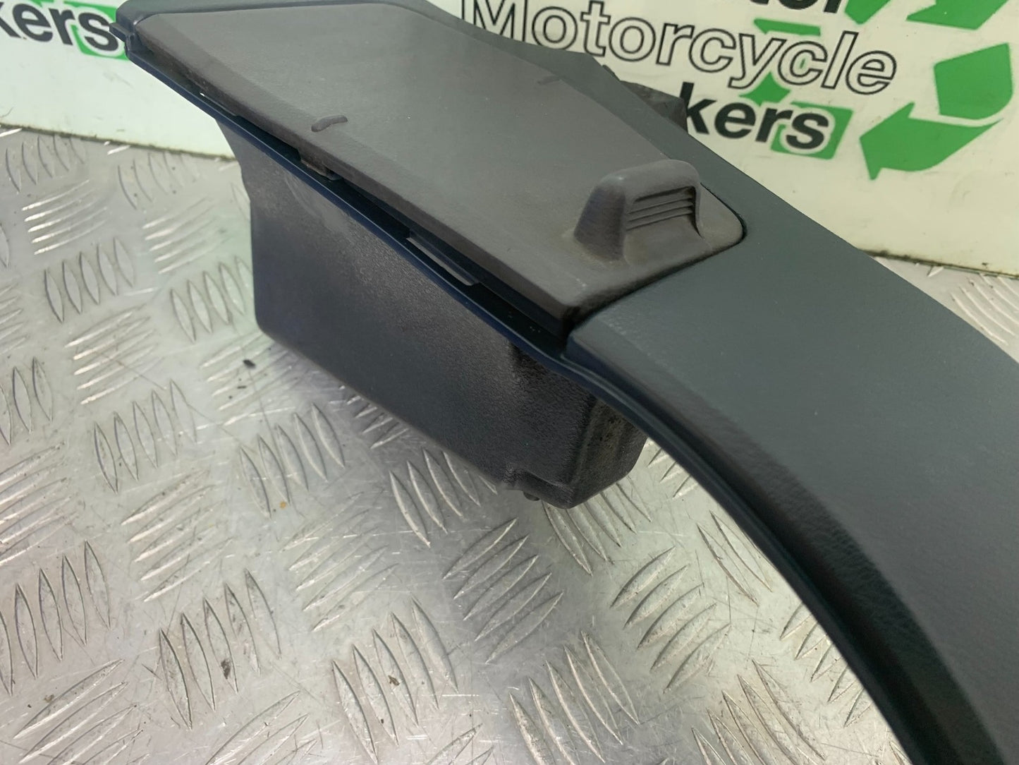 HONDA ST1100 PAN EUROPEAN LEFT SIDE TRIM AND LID   YEAR 1993-2001 (CMB1195)