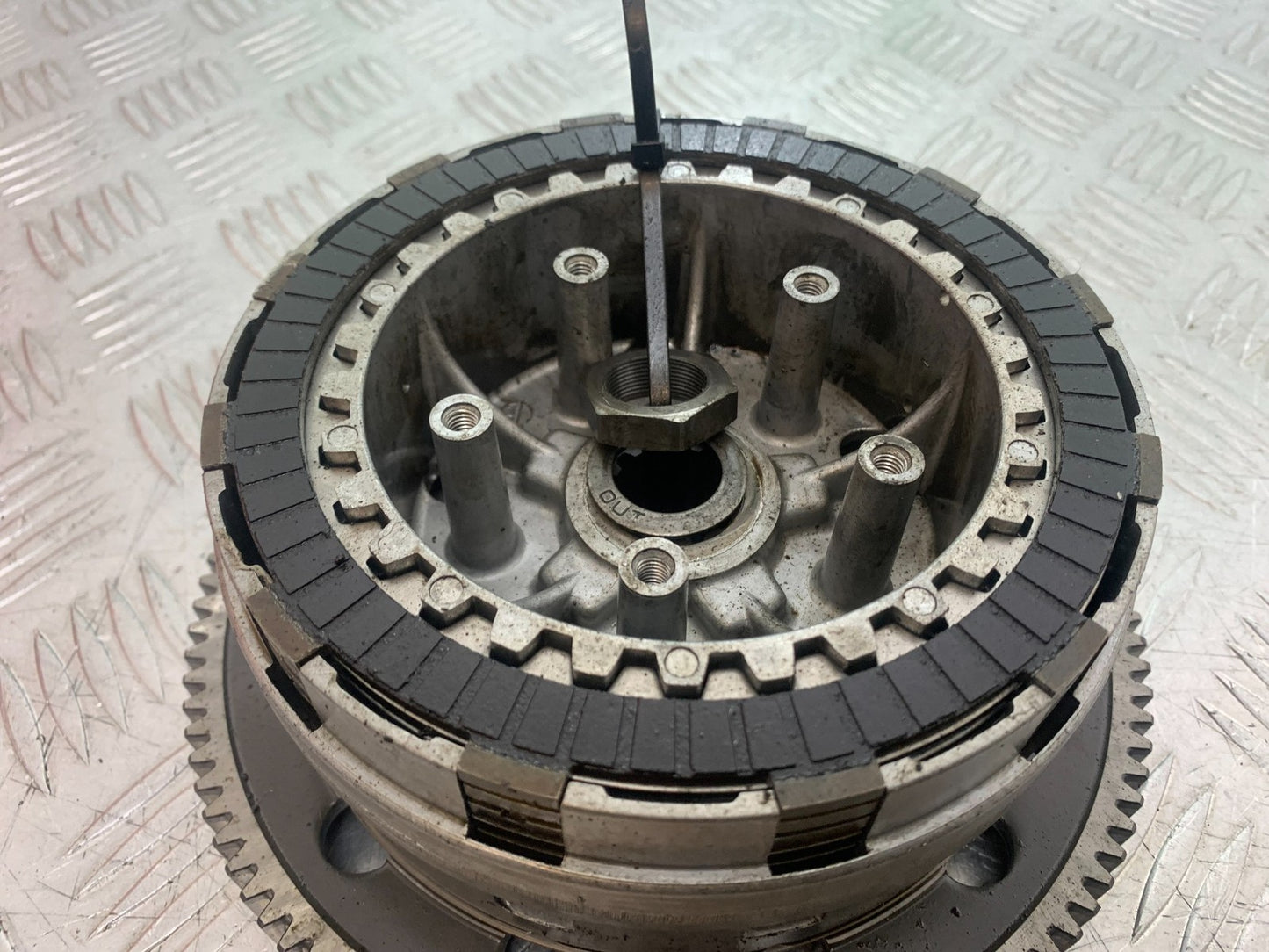 TRIUMPH TROPHY 900 CLUTCH  YEAR 1991-95 (CMB1251)