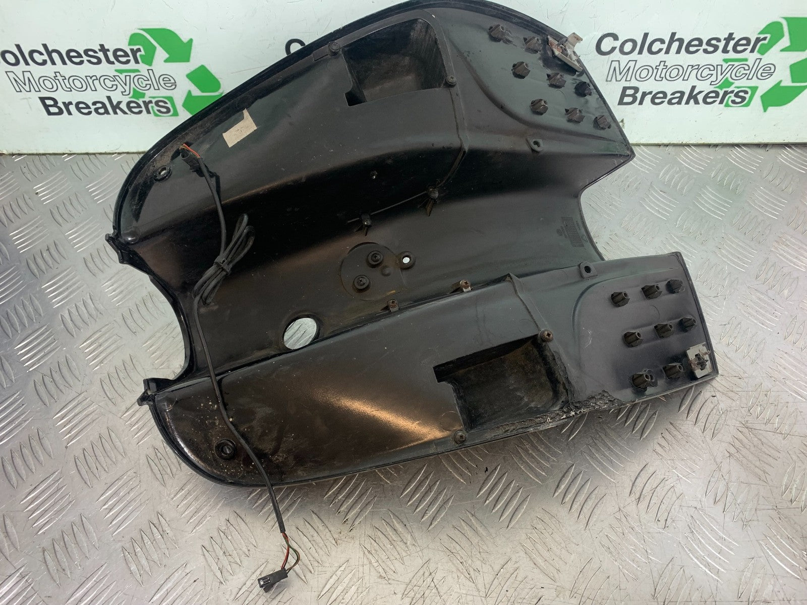 PIAGGIO VESPA LX50 LX S 50 INNER PANEL  YEAR 2007-2016 (CMB1290)