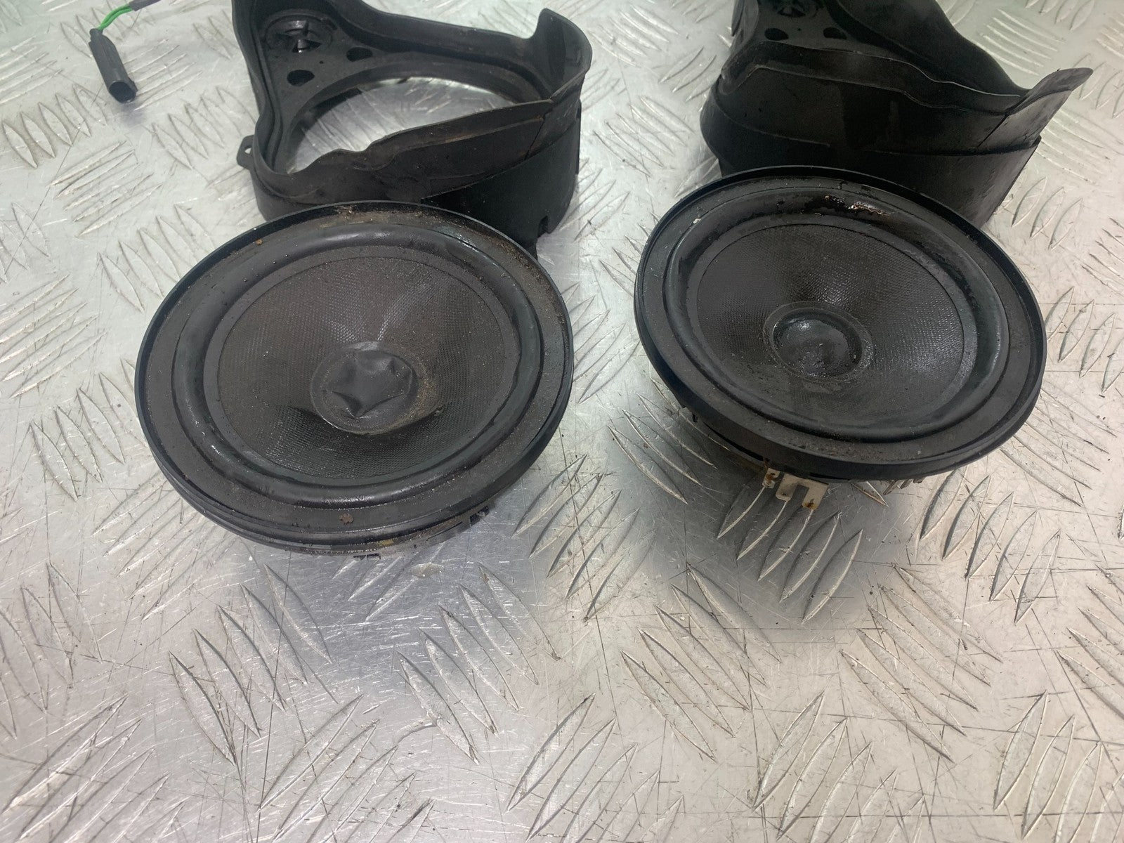 BMW K1200 K 1200 LT FRONT SPEAKERS  YEAR 1999-07 (CMB1271)