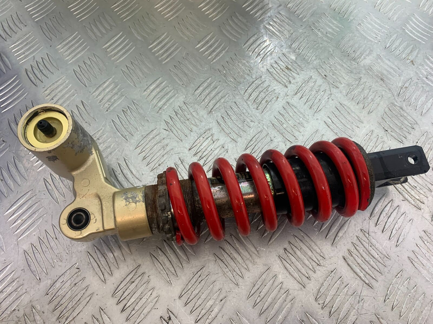 KAWASAKI Z1000 Z 1000 REAR SHOCK  YEAR 2003-2006 (CMB1099)
