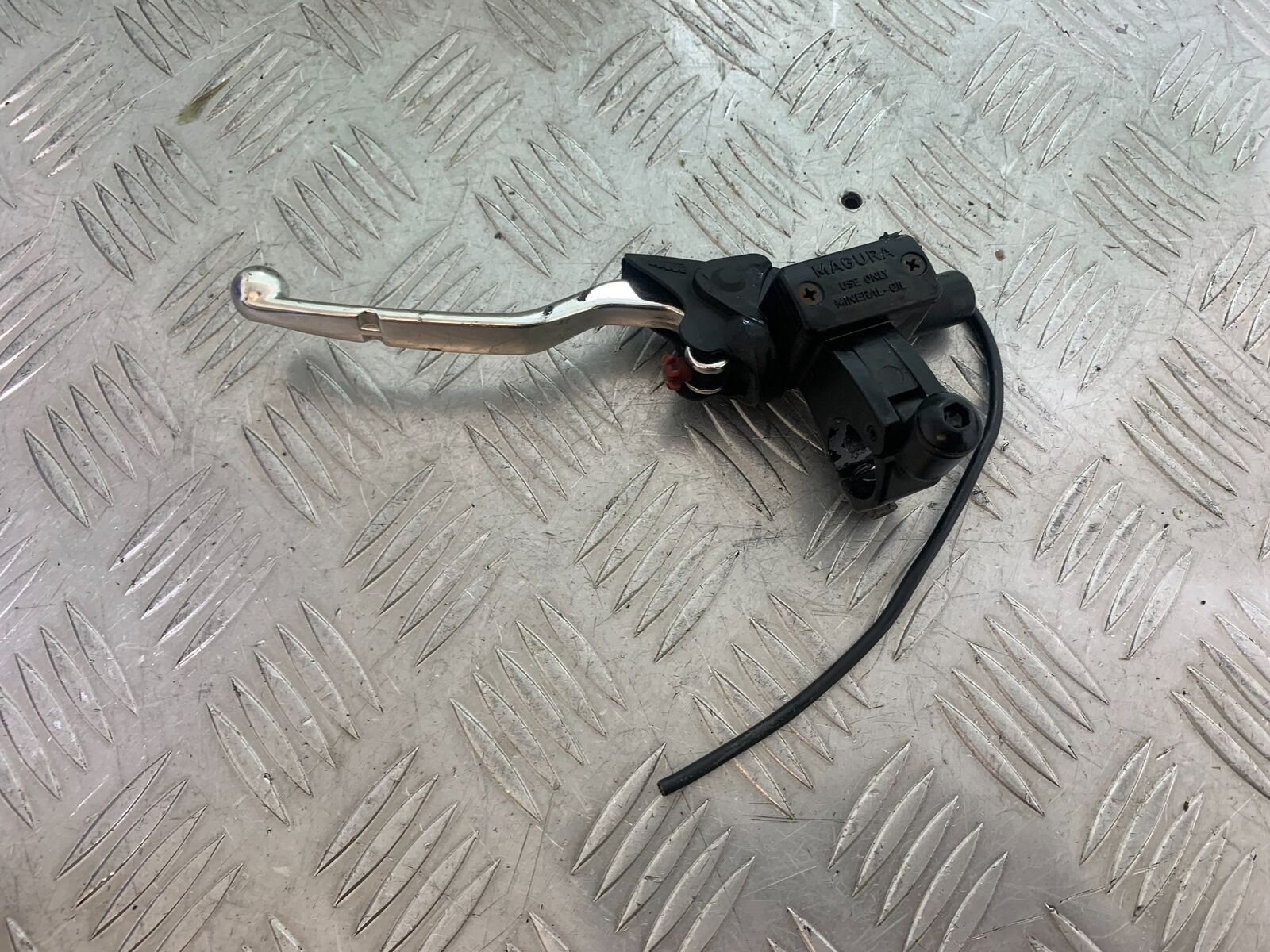 KTM 990 SUPERMOTO T CLUTCH MASTER CYLINDER   YEAR 2010-2011  (CMB1127)