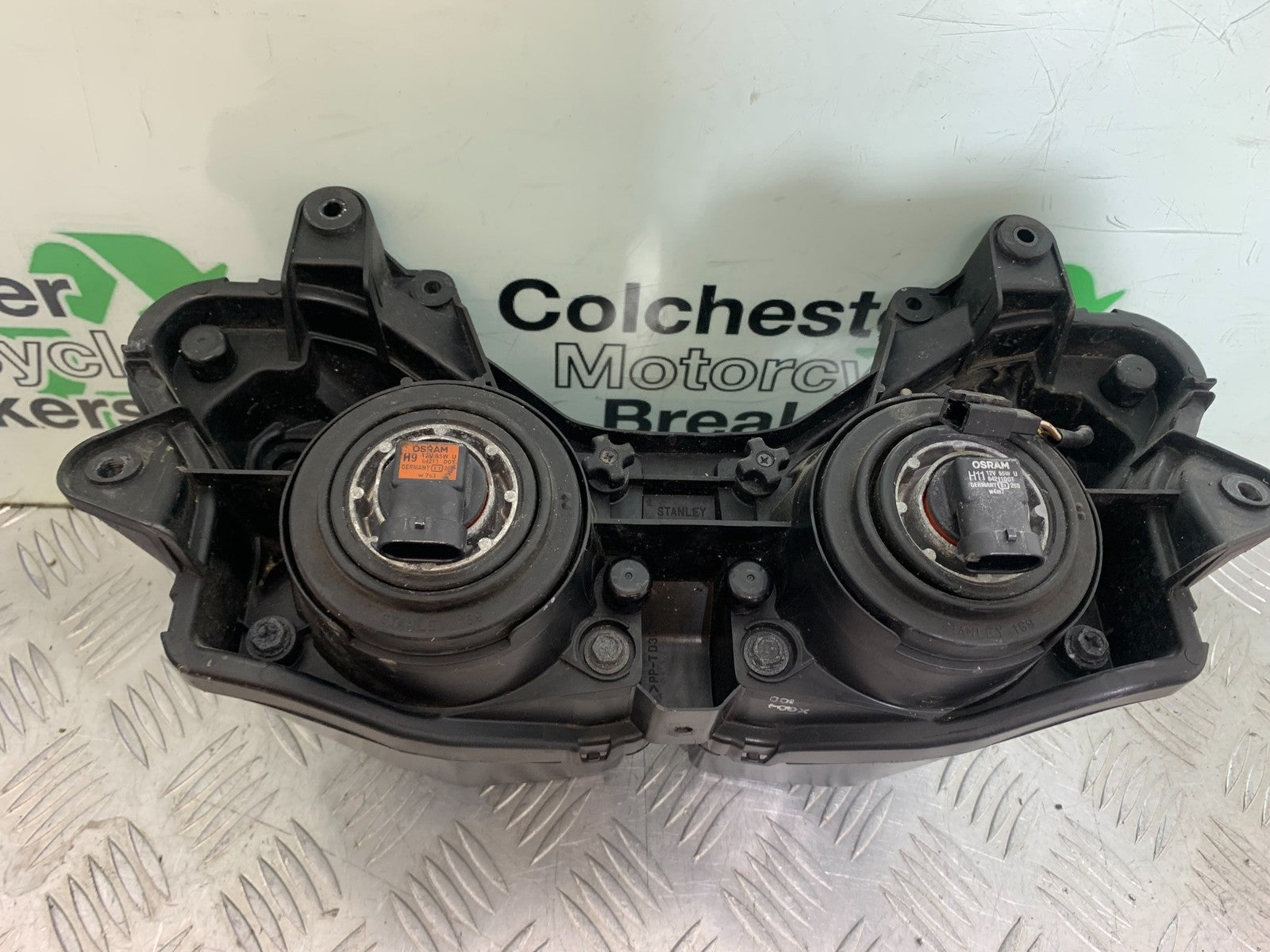 KAWASAKI ZX10R ZX10 R HEADLIGHT  2008-2010 (CMB1301)
