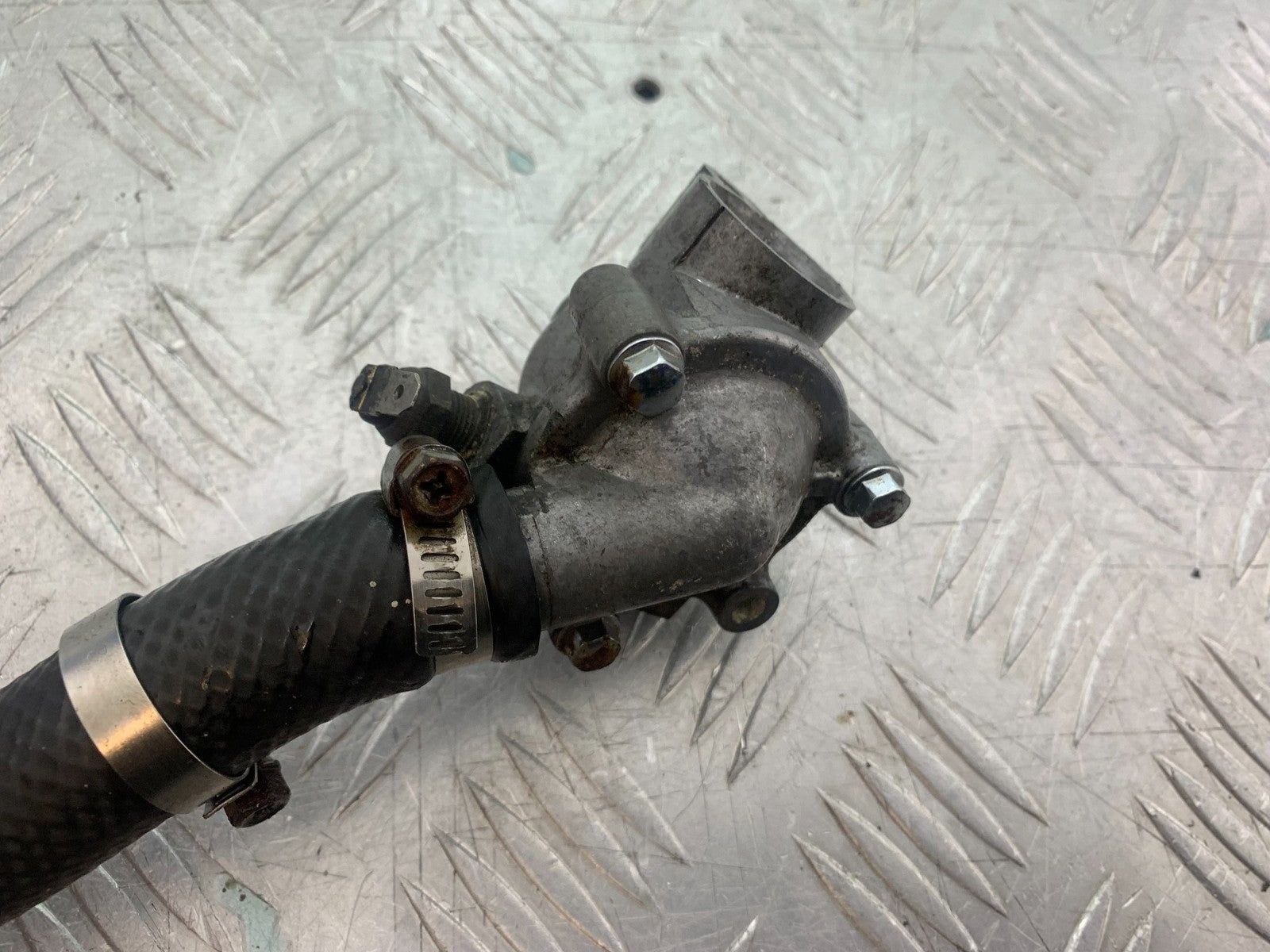 KAWASAKI GPZ600 GPZ 600 THERMOSTAT  YEAR 1988-90 (CMB1258)