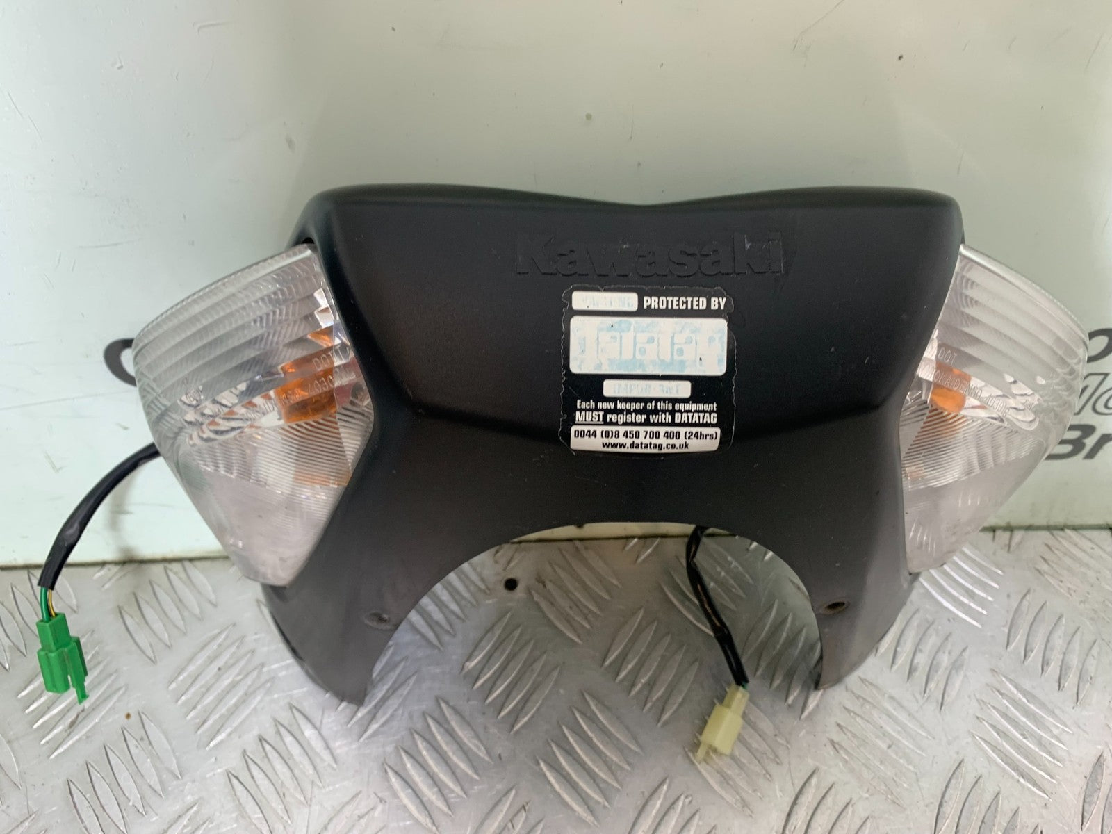 KAWASAKI GTR1400 GTR 1400 REAR INDICATORS AND PANEL YEAR 2007-2009 (CMB1306)