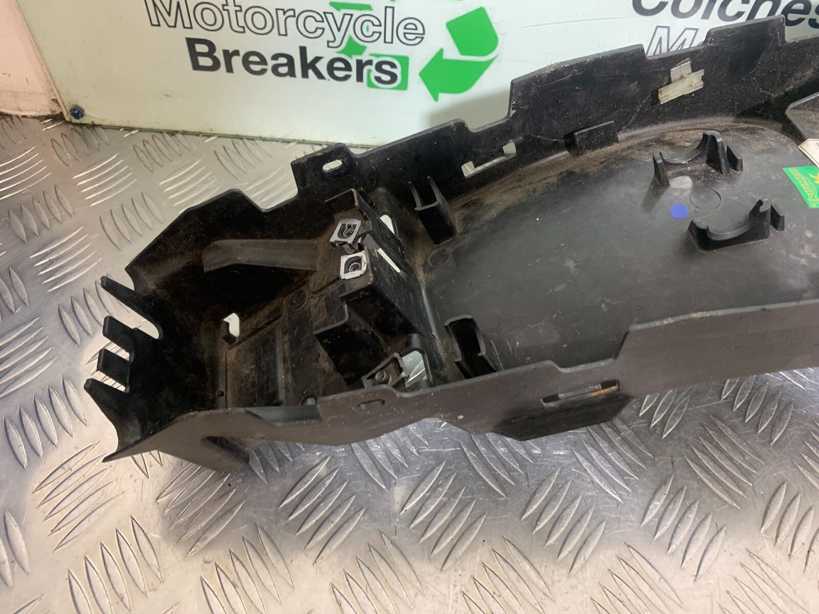 TRIUMPH TIGER 800 UNDERTRAY    YEAR 2011-2014 (CMB1113)