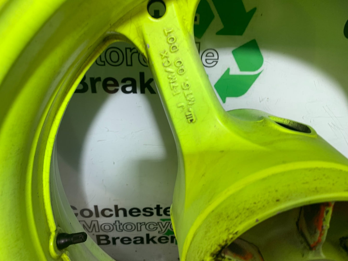 HONDA CBR1000 rr FIREBLADE REAR WHEEL YEAR 2006 (CMB1220)