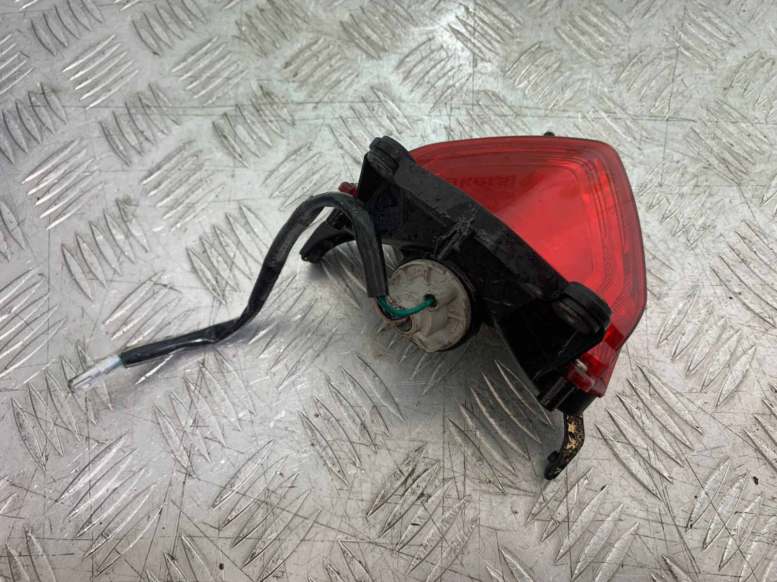 HONDA CB500 F CB500F REAR LIGHT  YEAR 2013-2015  (CMB1235)