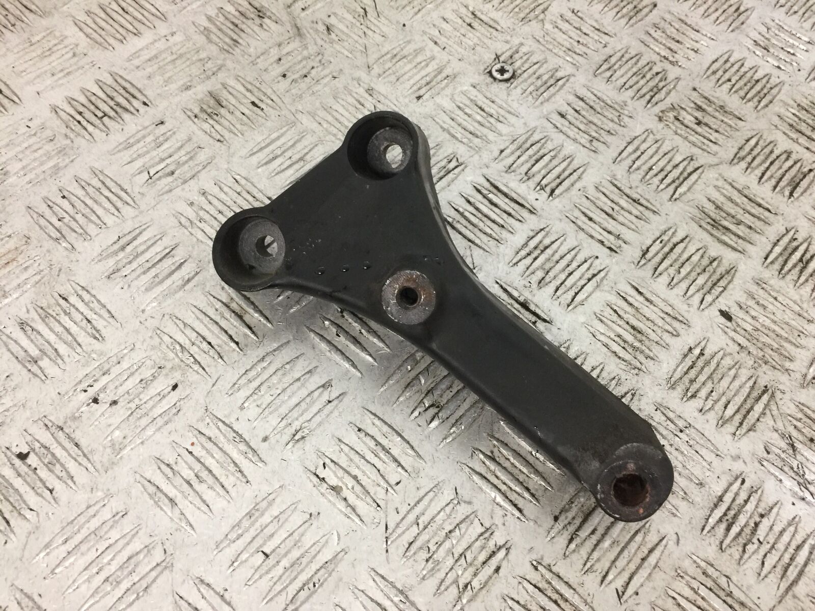 KAWASAKI ZZR1400 ZZR 1400 ENGINE BRACKET   YEAR 2011 (STOCK 802)