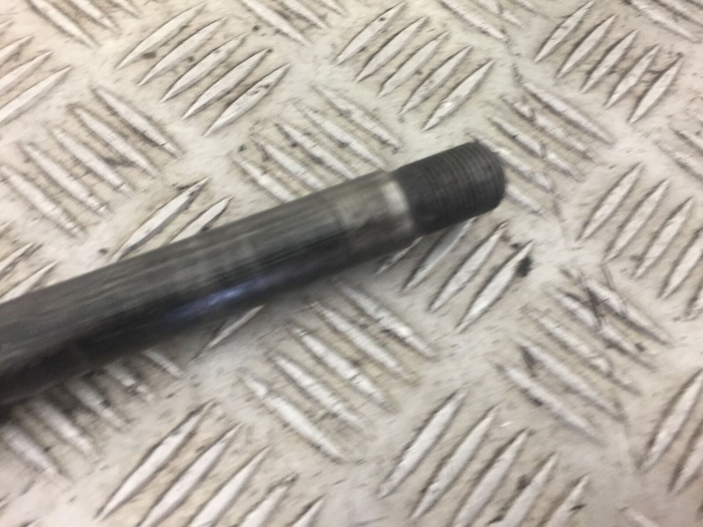 HONDA NC700 NC 700 FRONT WHEEL SPINDLE YEAR 2012 STOCK 437