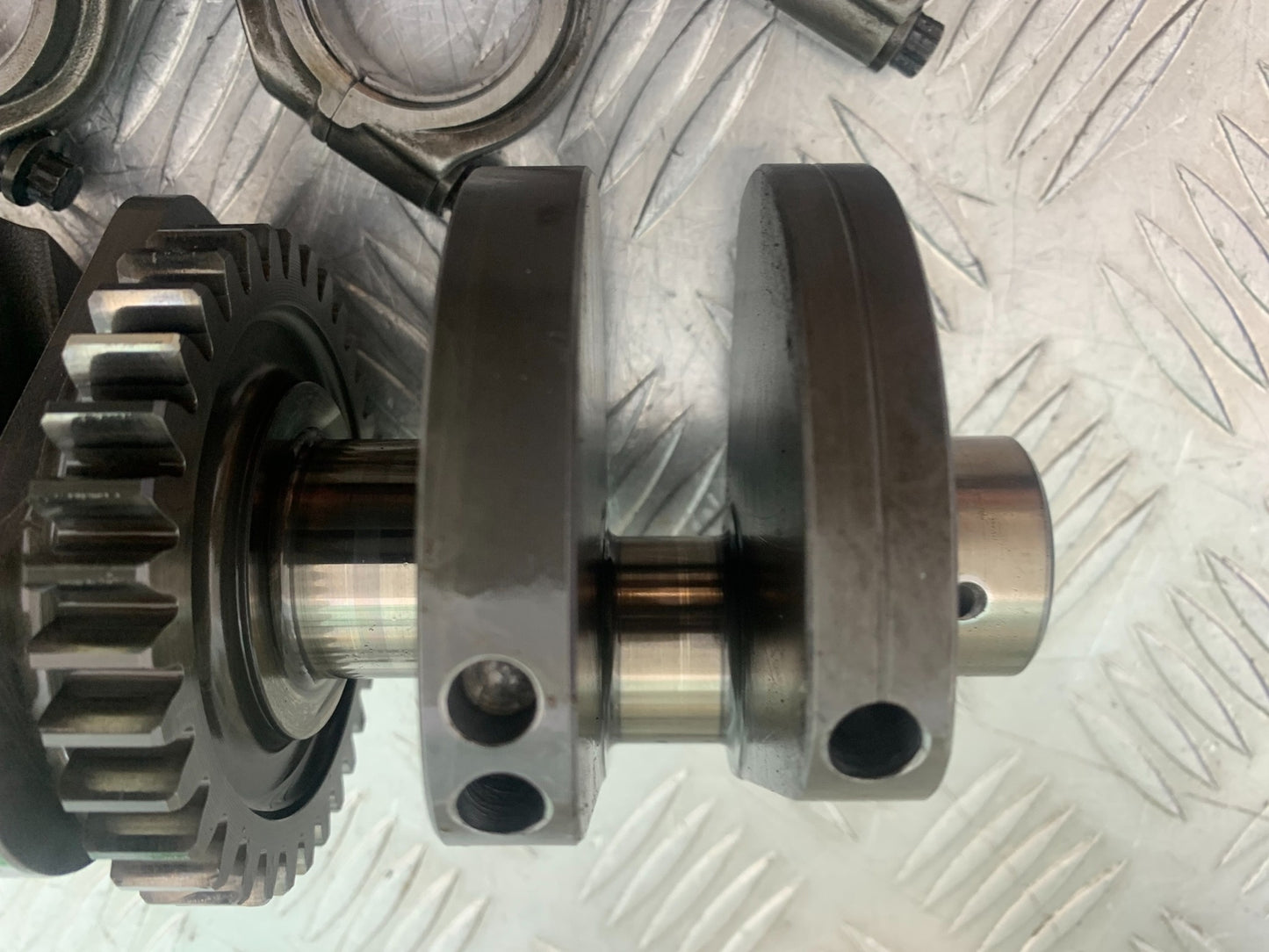 MV AGUSTA 800 F3 CRANKSHAFT AND RODS   YEAR 2013-2016 (CMB1152)