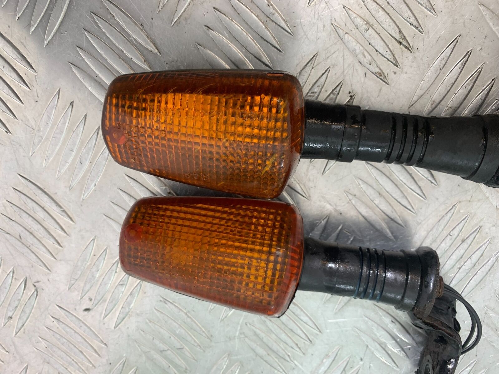 YAMAHA FJ1100 FJ 1100 REAR INDICATORS   YEAR 1984-1985 (CMB1101)