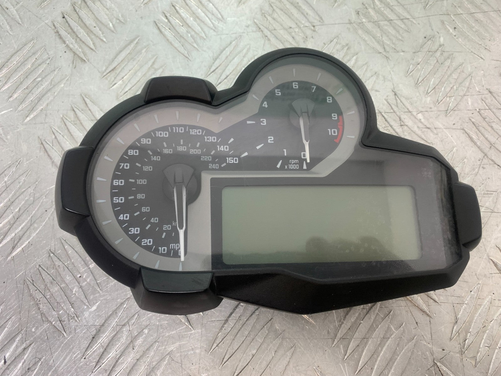 BMW R1200 R 1200 GS CLOCKS SPEEDO DASH   YEAR 2013-2016 (CMB1257)