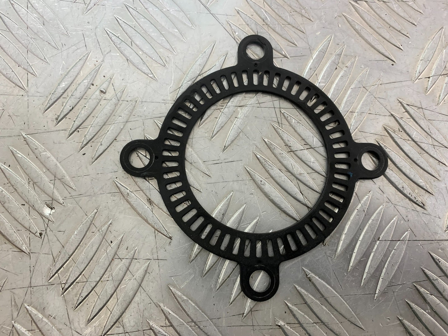TRIUMPH TRIDENT 660 REAR ABS RING GEAR   YEAR 2021-2024 (CMB1295)