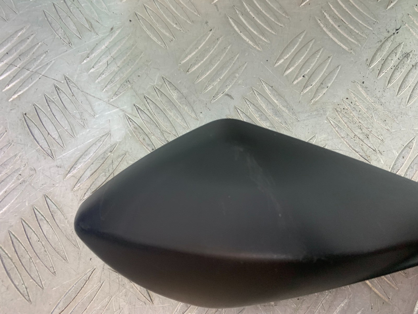 TRIUMPH 675 STREET TRIPLE LEFT MIRROR  2013-2016 (CMB1186)
