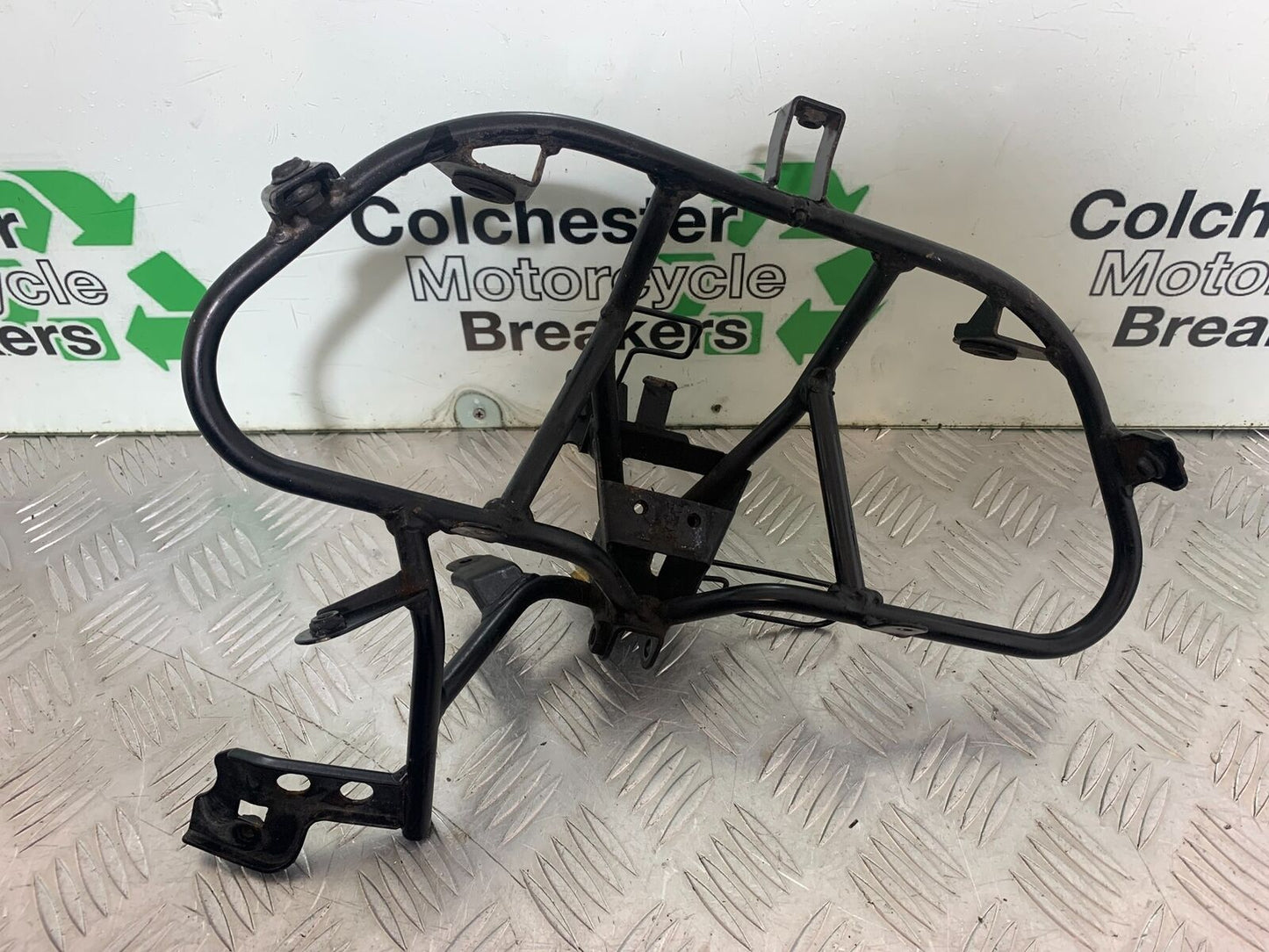 SUZUKI AN 200 UN 200 BURGMAN FAIRING BRACKET  YEAR 2007-09 (CMB1128)