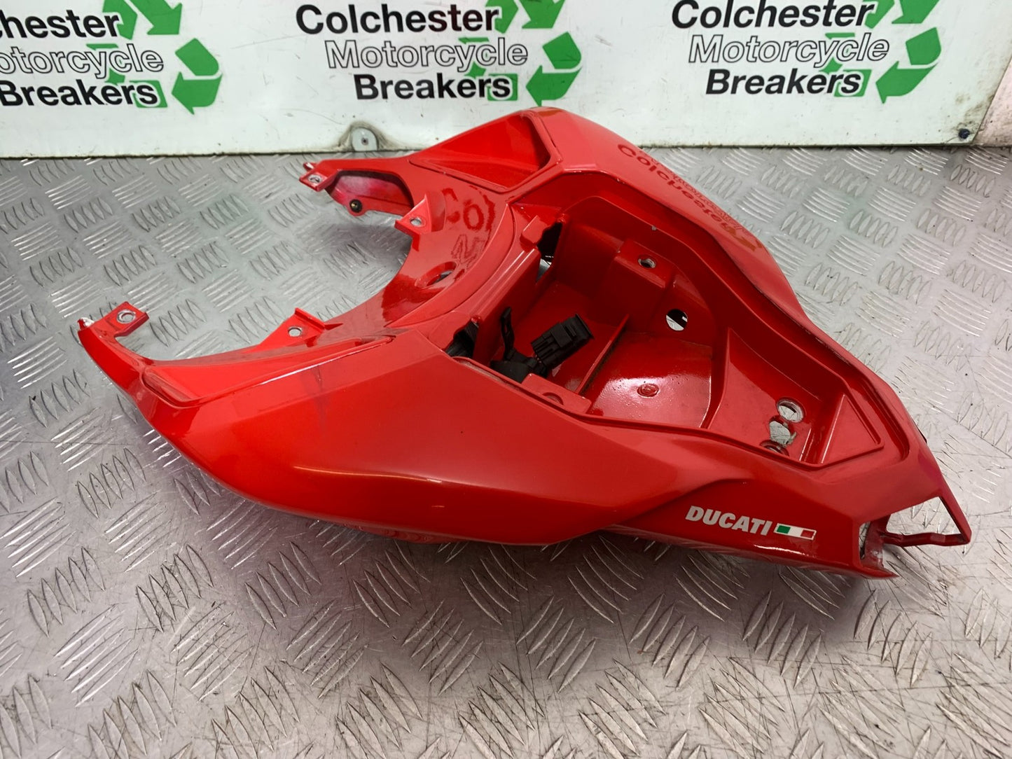 DUCATI 848 TAIL PIECE SEAT UNIT  YEAR 2008-2010 (CMB1323)
