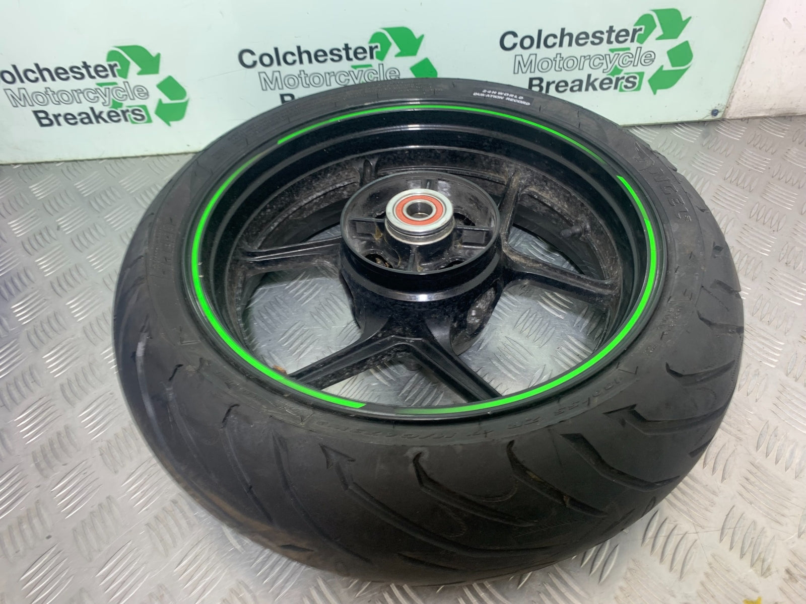 KAWASAKI ZX6R REAR WHEEL  YEAR 2009-2012 (CMB1136)