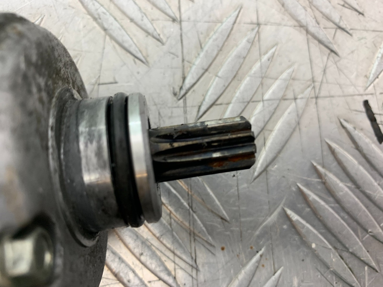 TRIUMPH 955i SPRINT ST STARTER MOTOR   YEAR 1999-04 (CMB1230)
