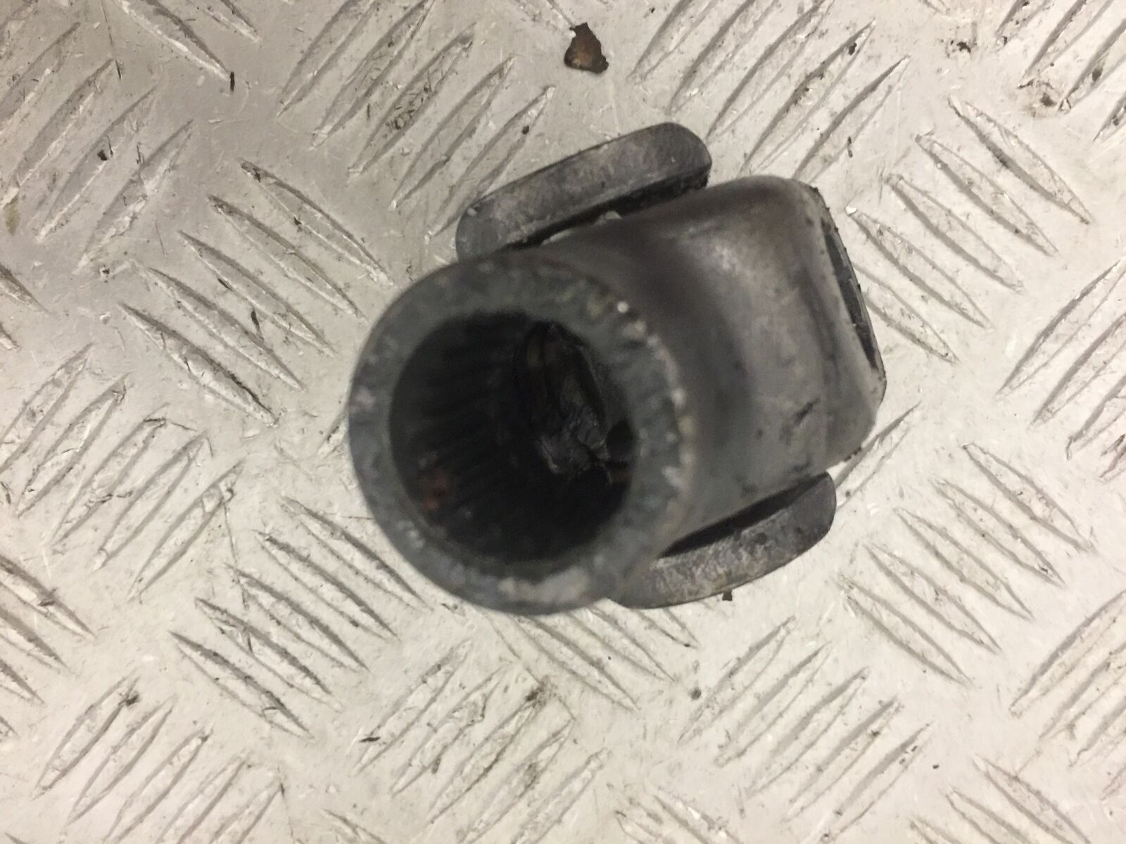 HONDA NT 700 V DEAUVILLE DRIVE SHAFT KNUCKLE  YEAR 2006-2010 (STOCK 840)