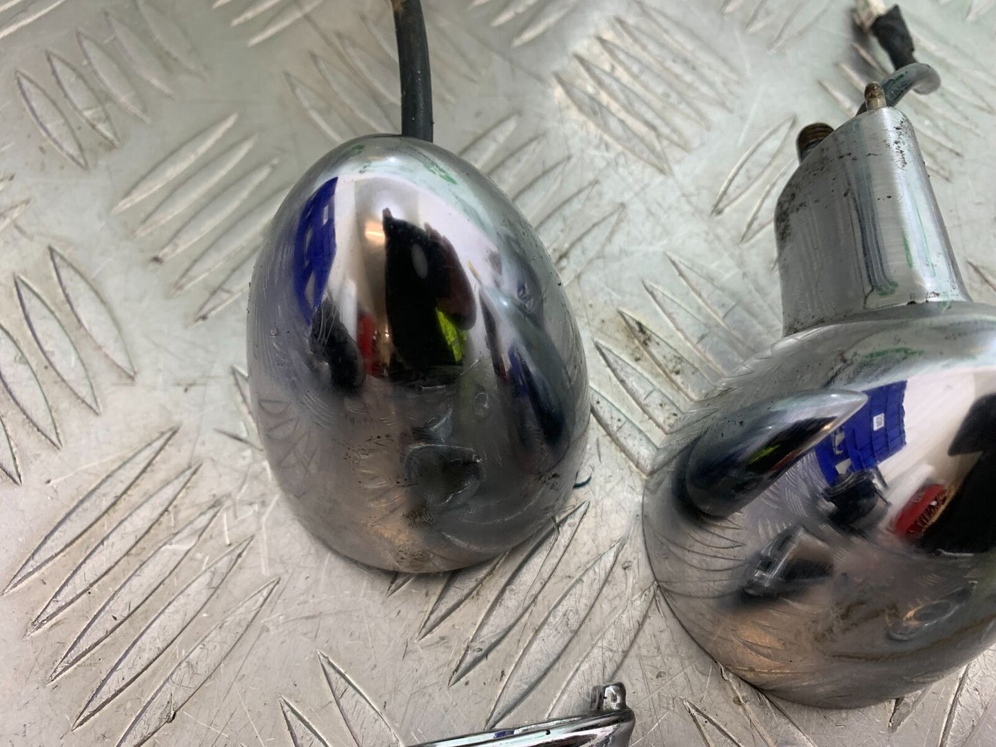 TRIUMPH THUNDERBIRD 1600 INDICATORS (DAMAGED)  YEAR 2011 (CMB1107)