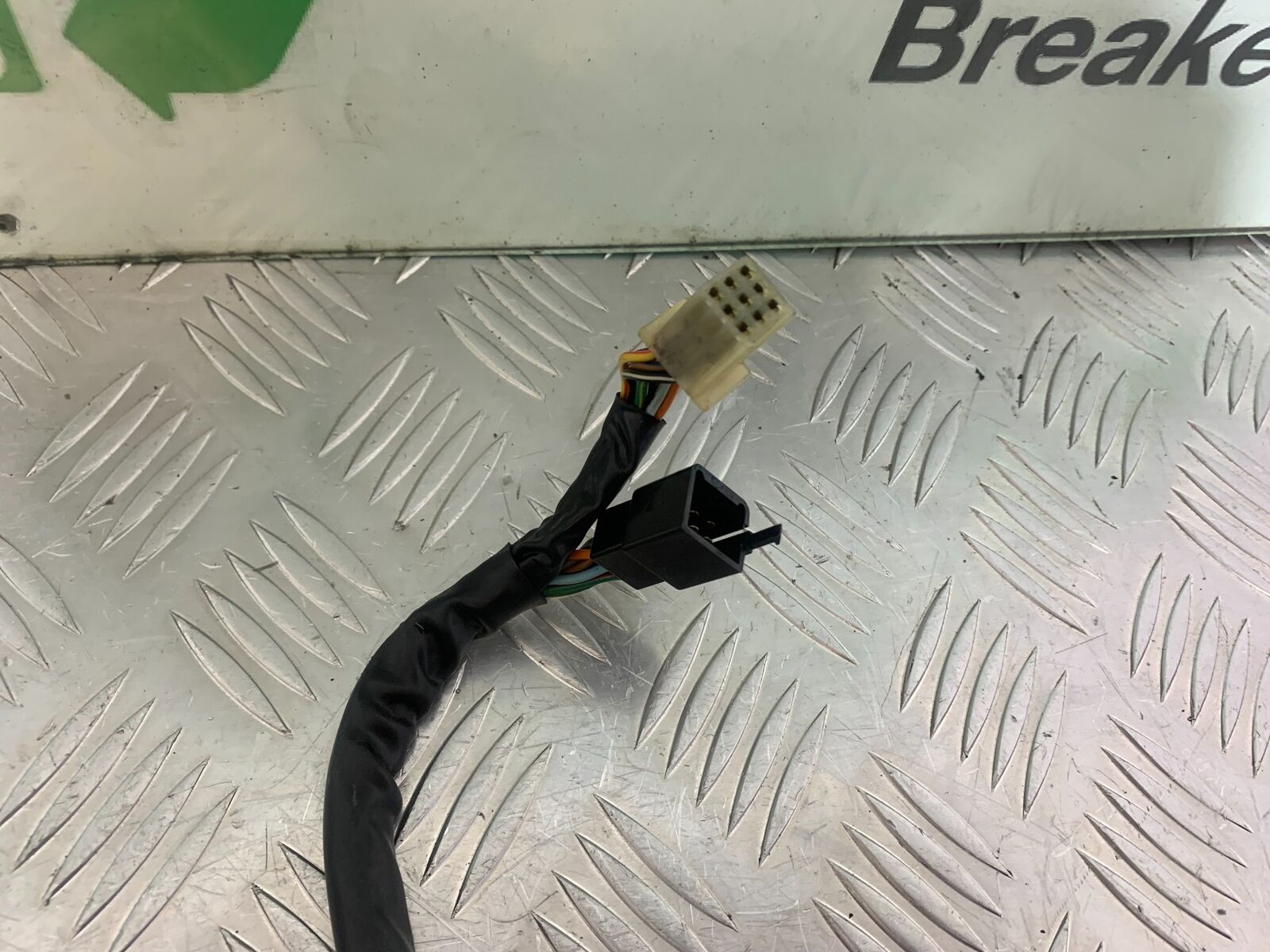 HONDA VFR400 VFR 400 NC21 LEFT SWITCH GEAR  YEAR 1986-87 (CMB1043)