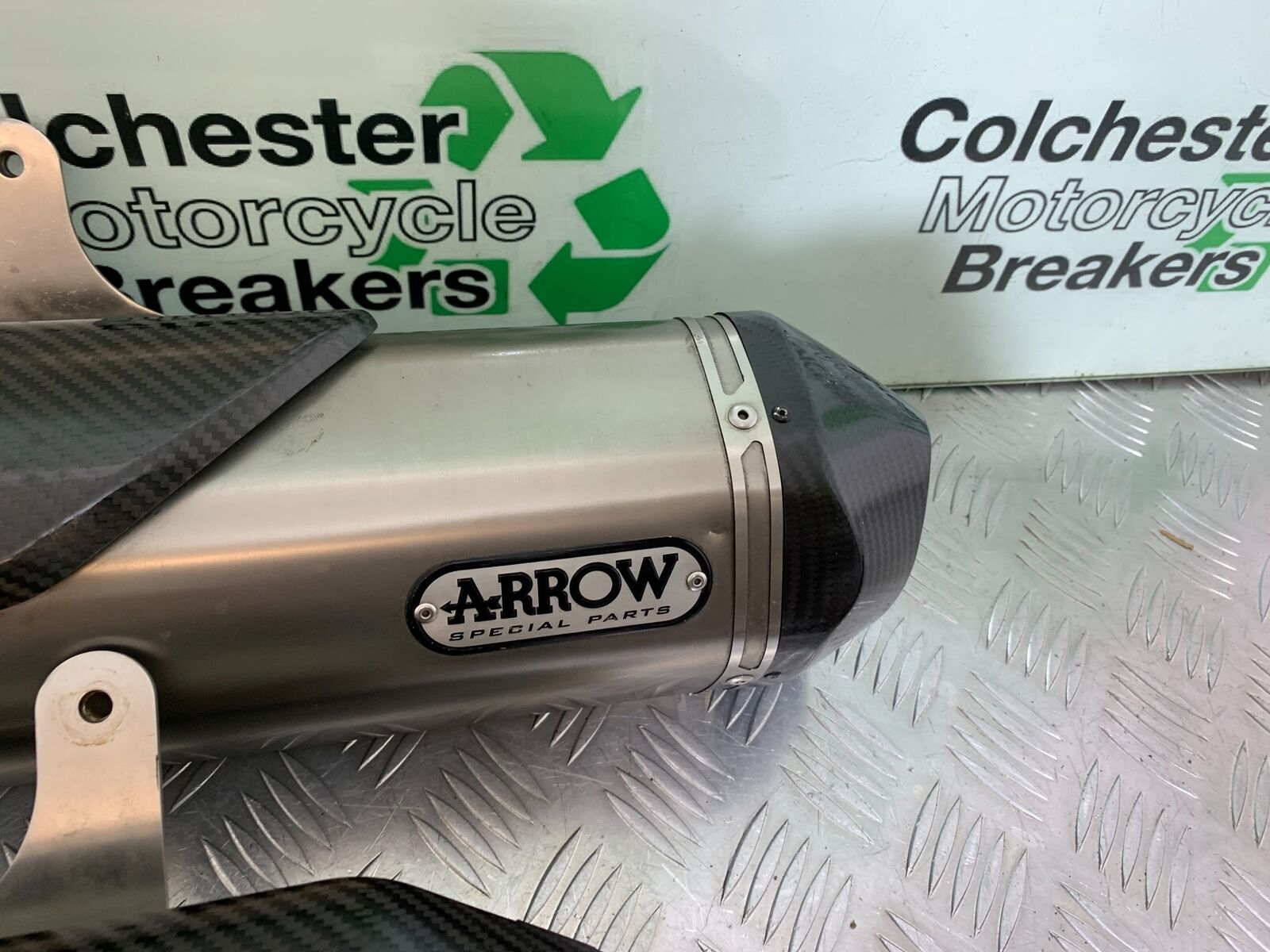 TRIUMPH 1050 SPEED TRIPLE RS ARROW SILENCERS YEAR 2018-2020 (CMB1029)