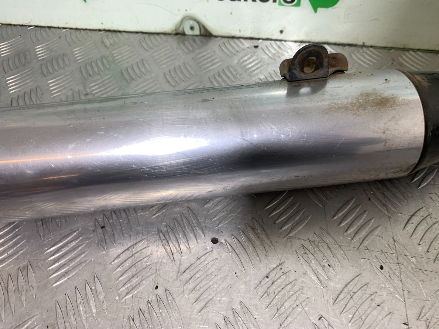 TRIUMPH TROPHY 900 RIGHT SILENCER YEAR 1991-95 (CMB1251)