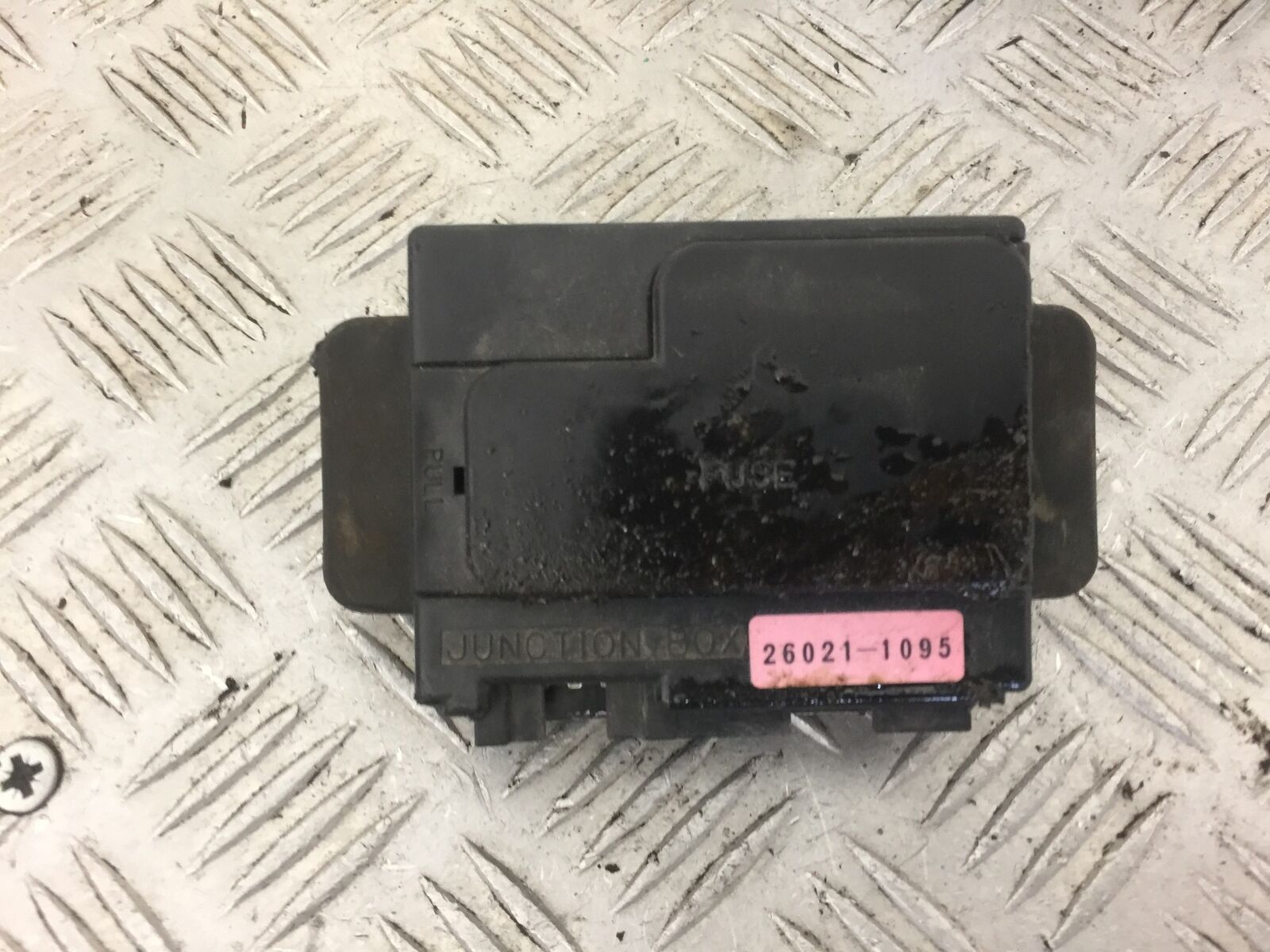 KAWASAKI ZX6R ZX6 J FUSE BOX  YEAR 2000  (STOCK 456)