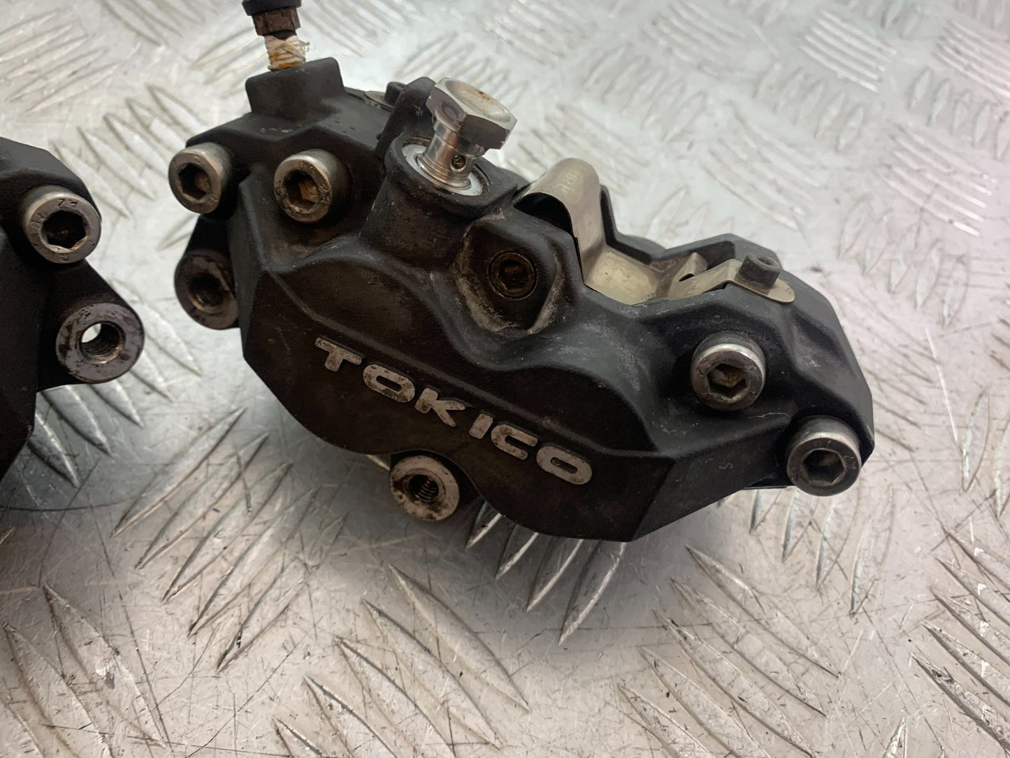 SUZUKI SV1000 SV 1000 S FRONT BRAKE CALIPERS   YEAR 2003-2007 (CMB1293)