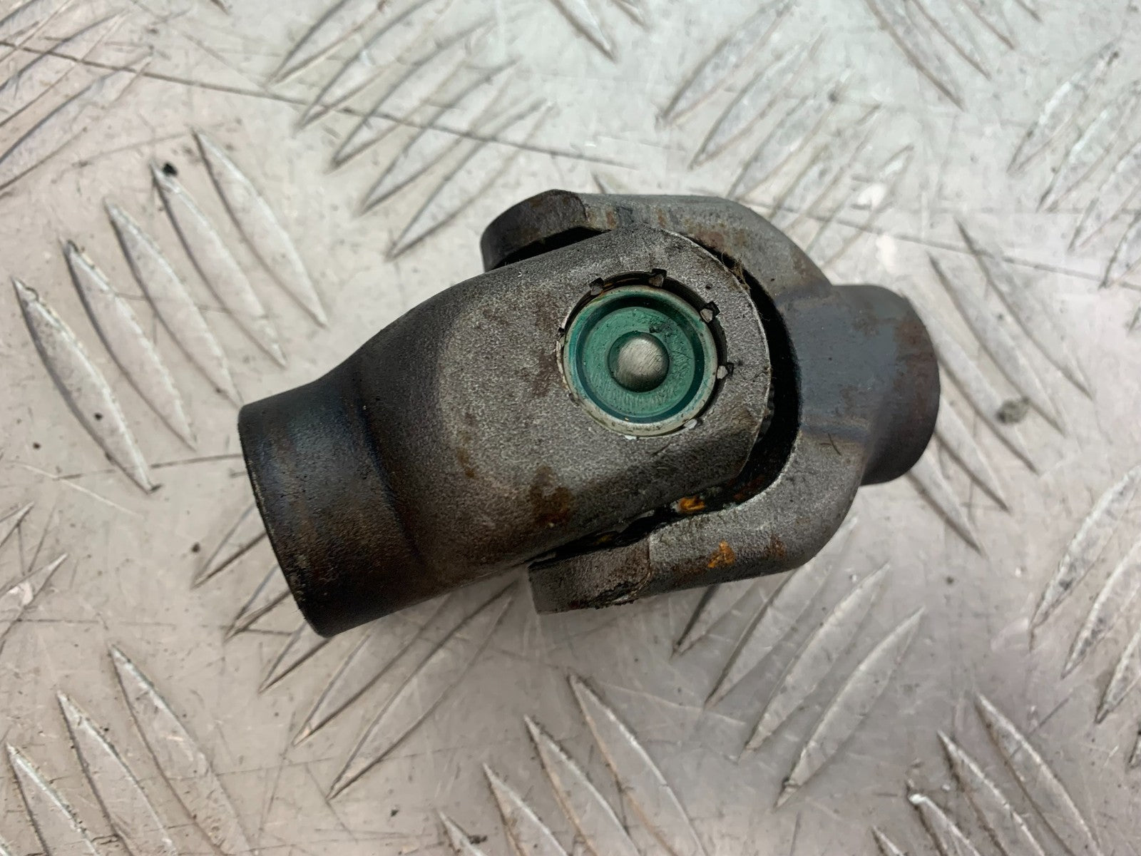 HONDA NT650 V DEAUVILLE UV JOINT   YEAR 1998-01(CMB1320)