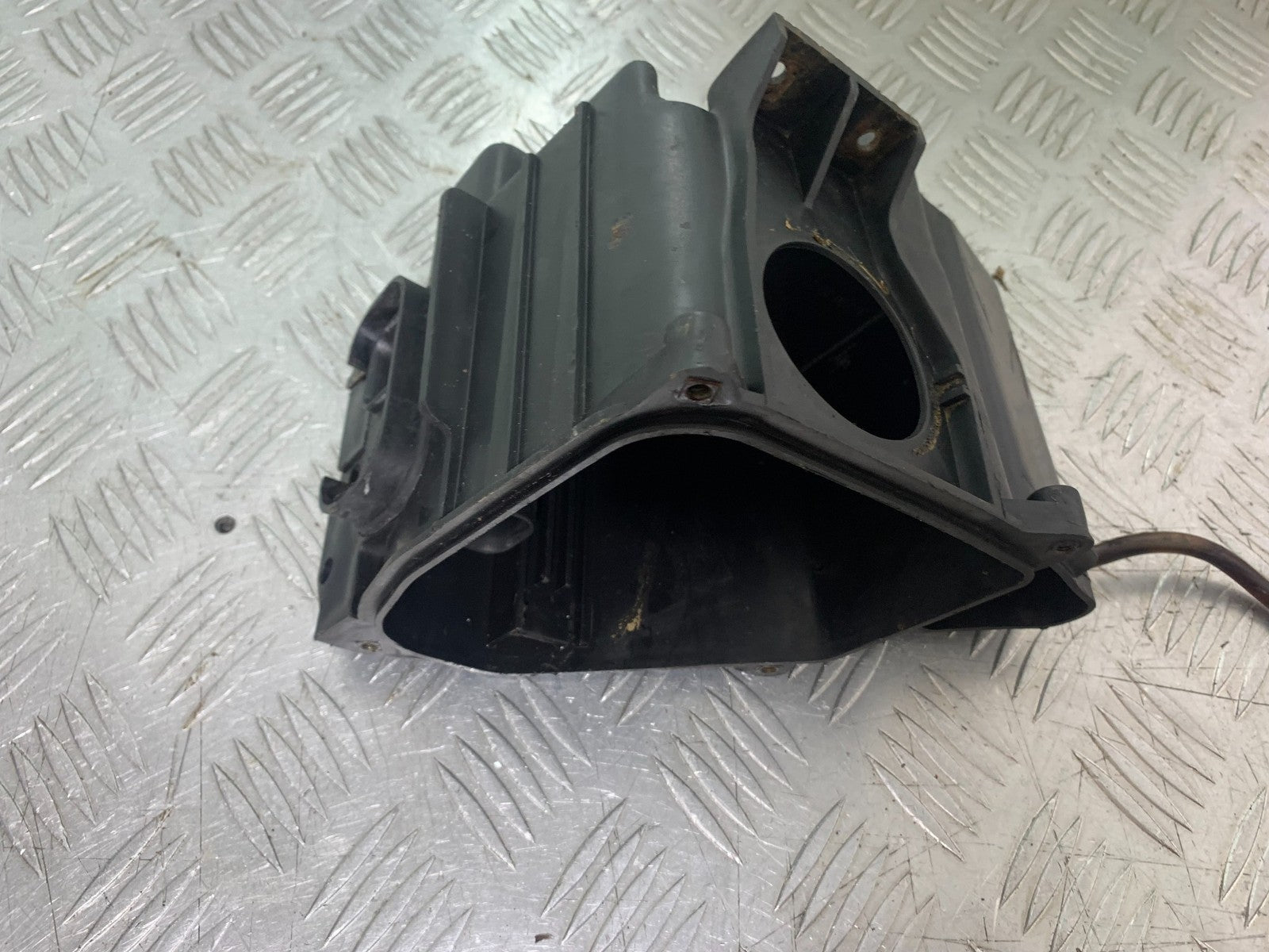 HONDA CG125 CG 125 AIRBOX (NOT COMPLETE)   YEAR 1998-2000 (CMB1282)
