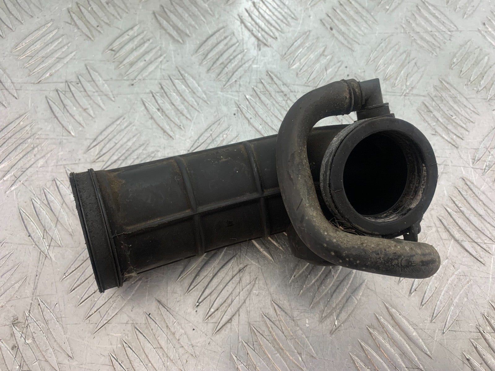 SUZUKI AN 200 UH 200 AIR BOX RUBBER  YEAR 2007-2009 (CMB1256)